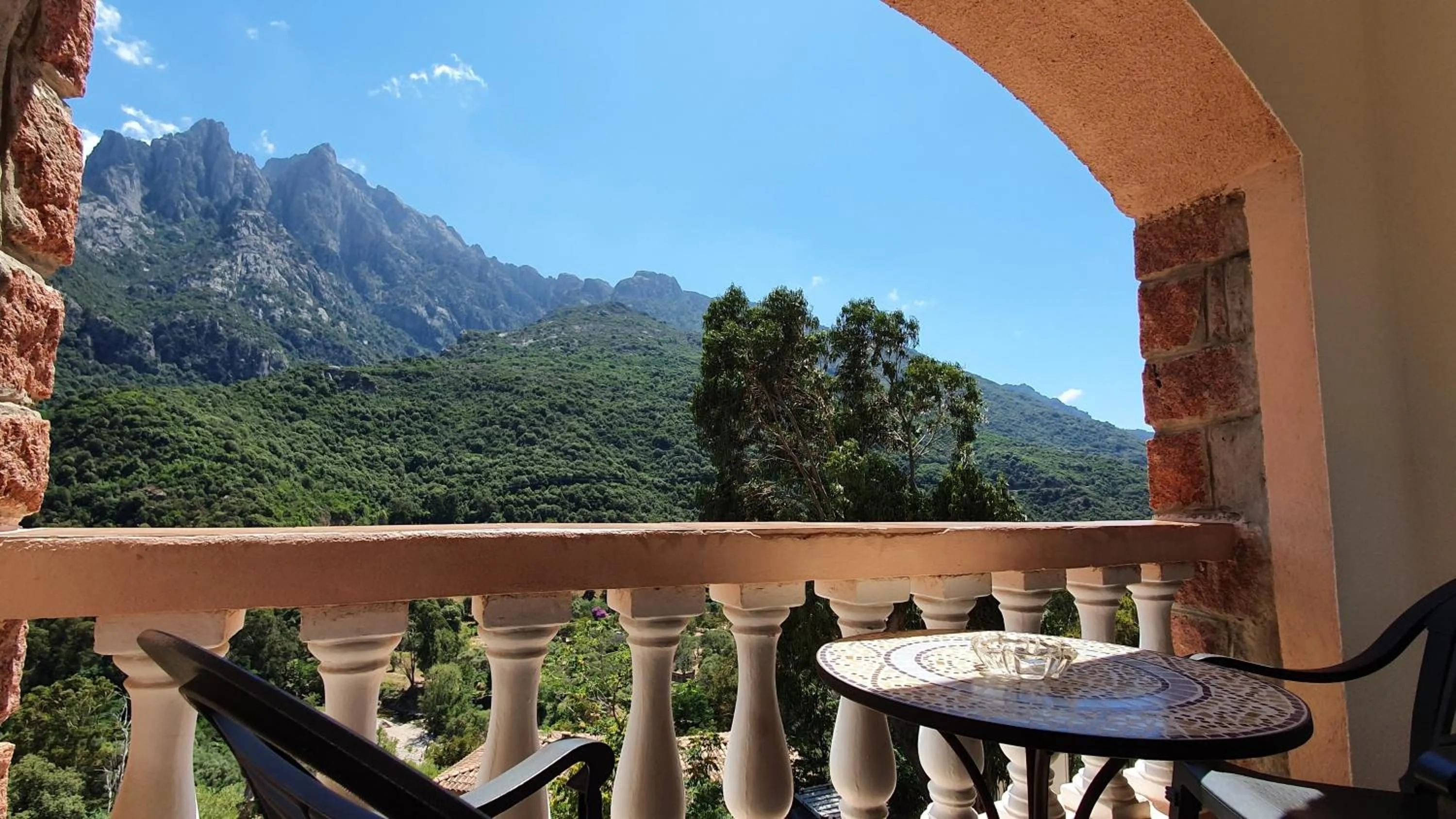 Mountain view in Hôtel Bella Vista