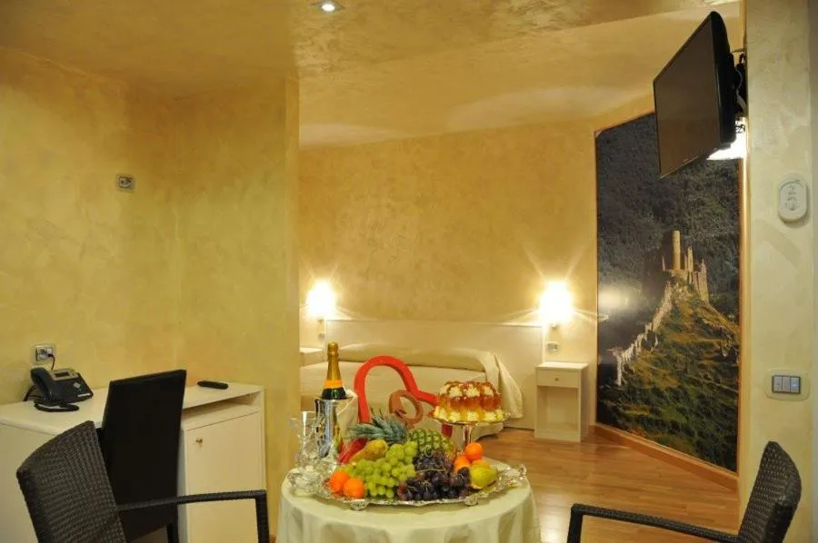 Seating area in I Rocchi Hotel