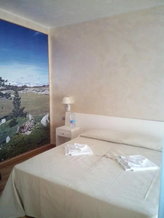 Photo of the whole room in I Rocchi Hotel