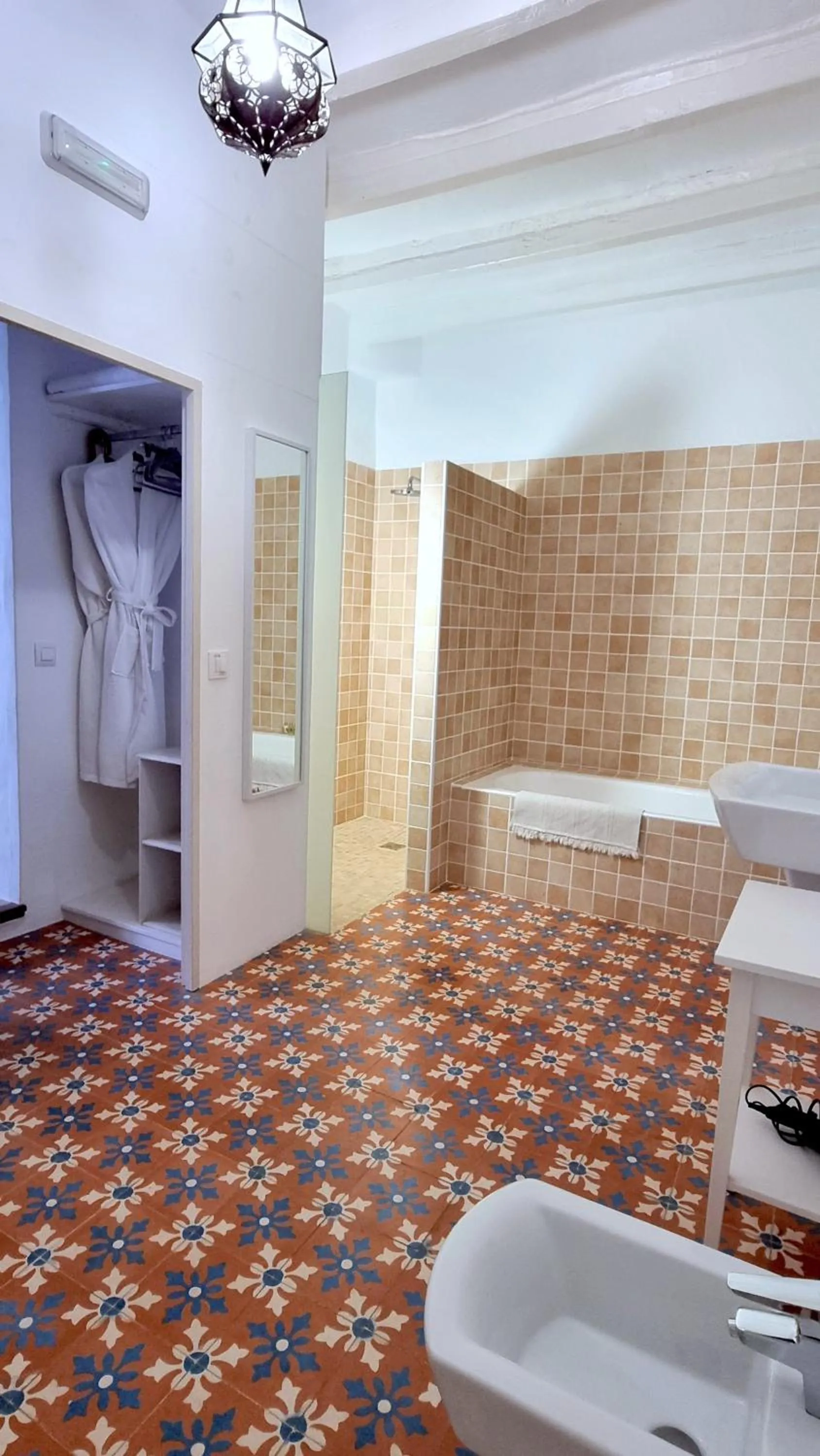 Shower in Boutique B&B Número Cuatro