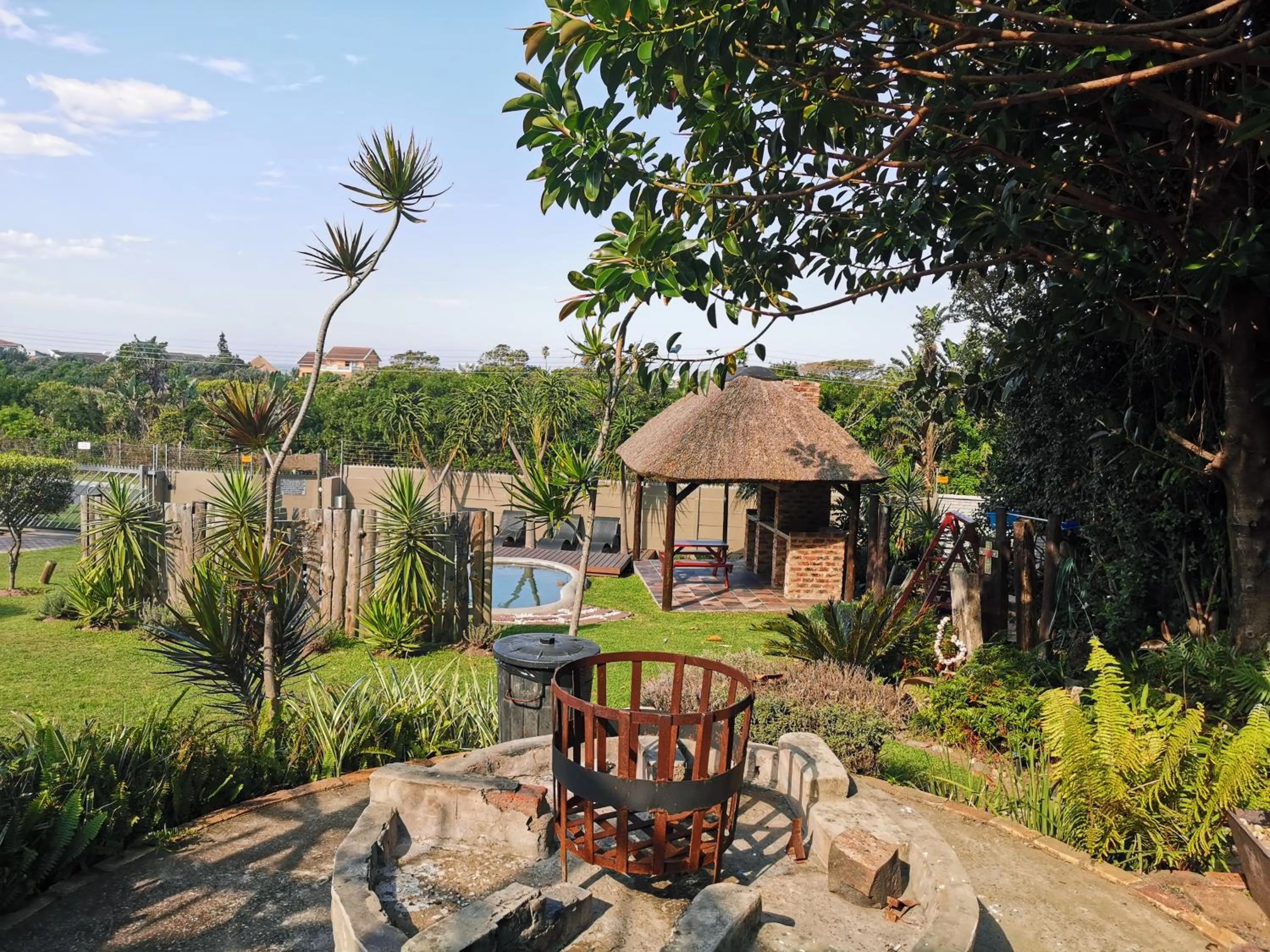 Property building in The Birdhouse Bed & Breakfast #NO Loadshedding #Solar Energy