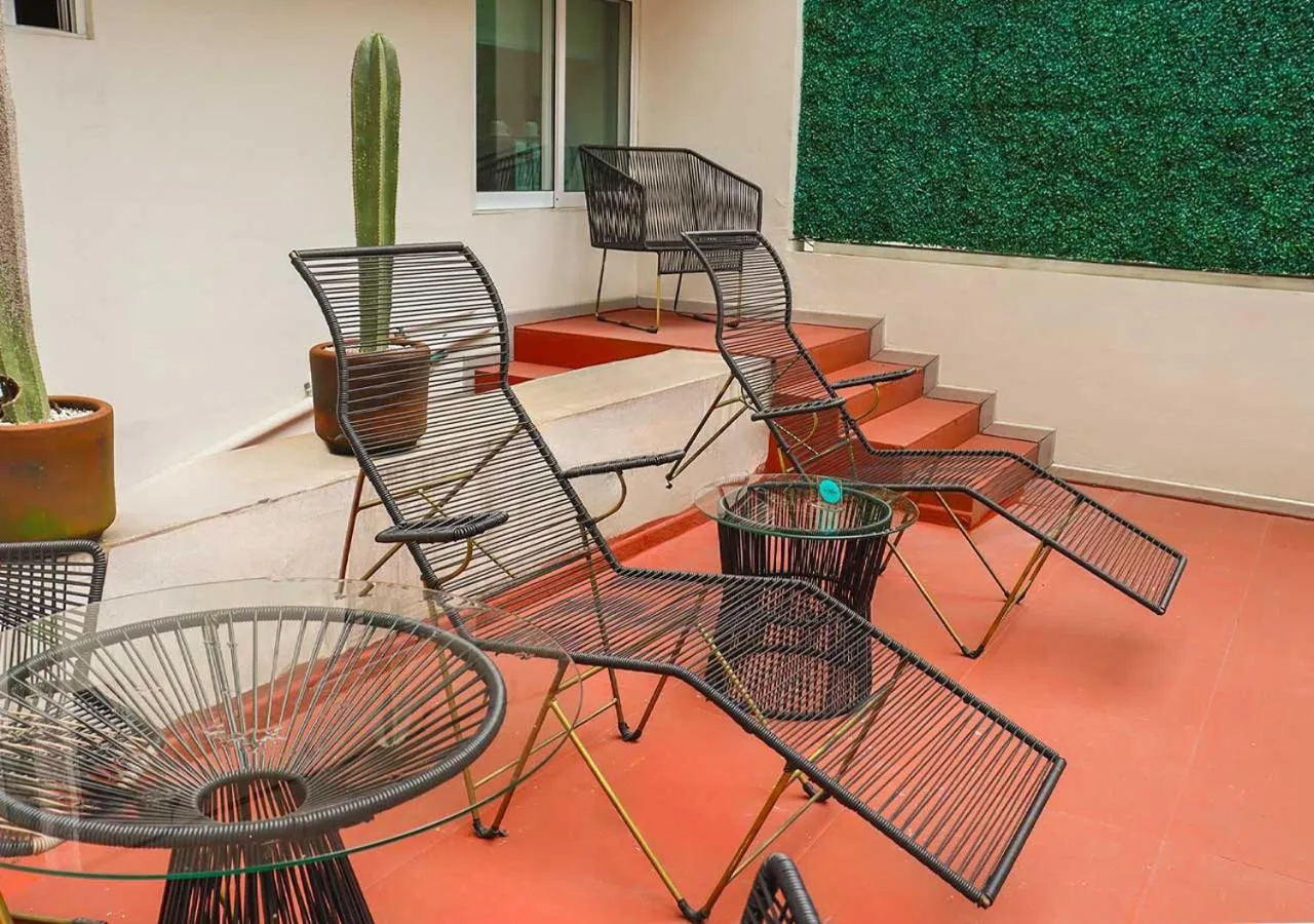 Balcony/Terrace in The Host Business Suites at WTC