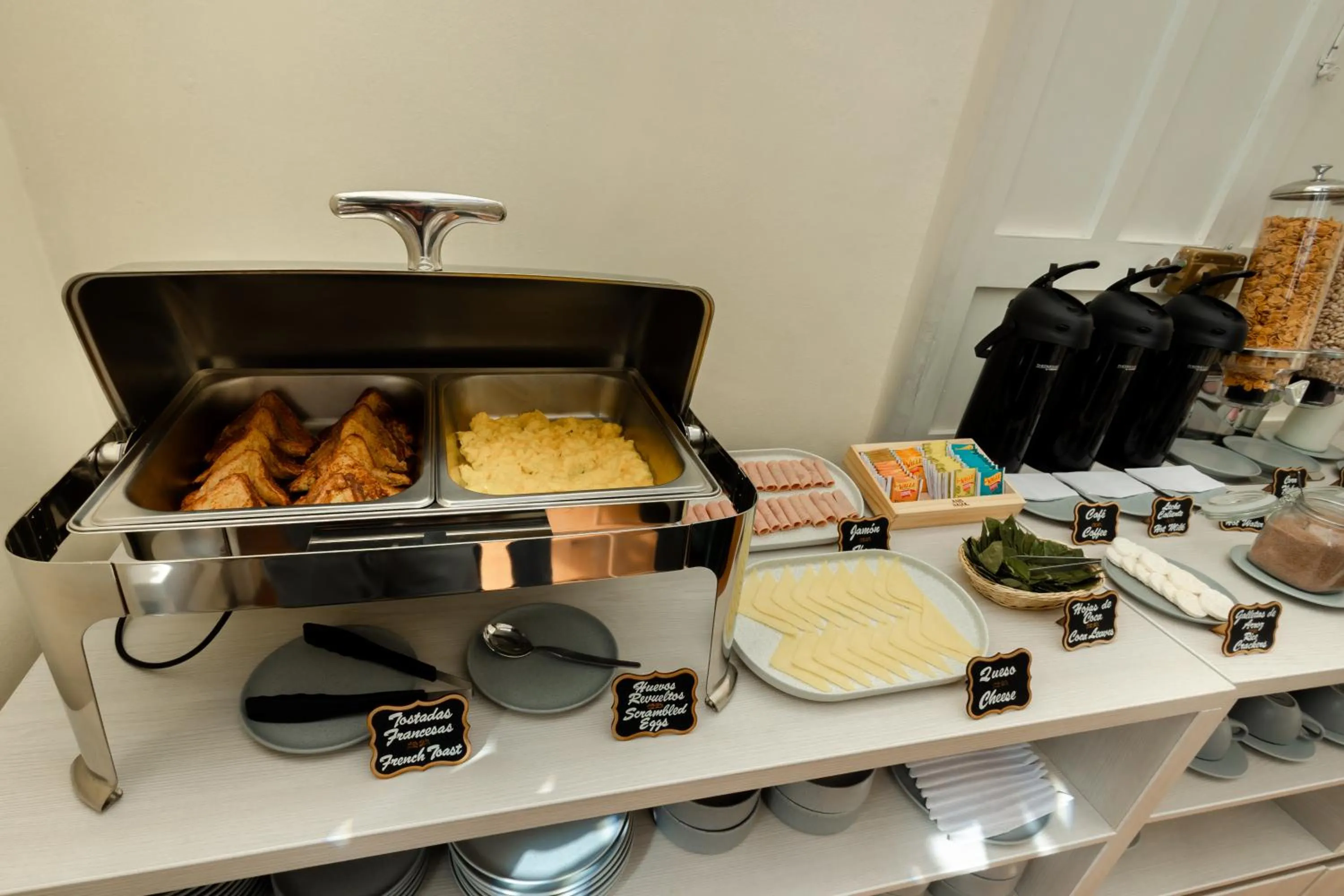 Food in 7 Toritos Hotel Boutique by Hacienda