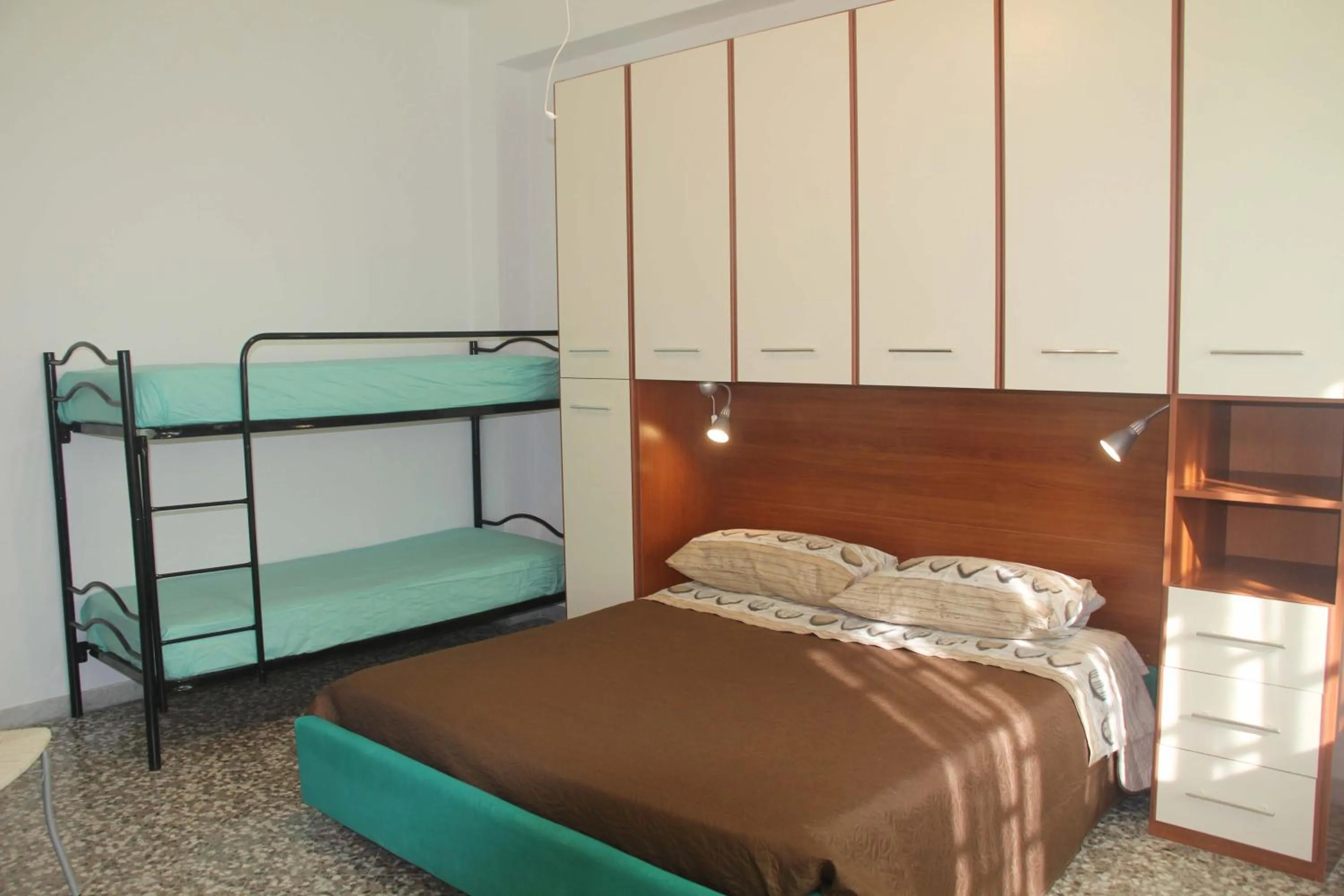 Bed in I due Baroni - fronte Campus