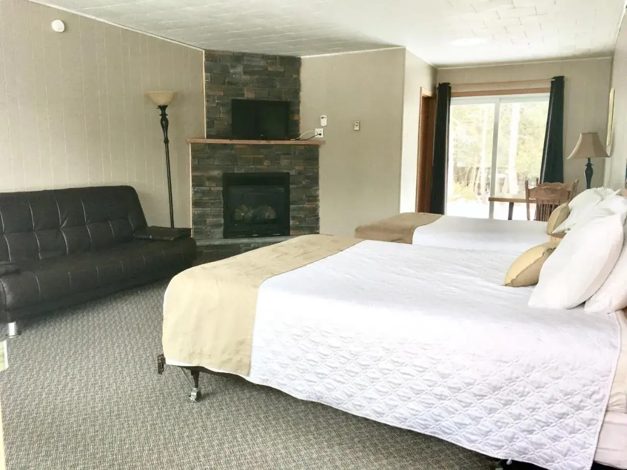 Standard Family Room in The Spirit Rock Outpost & Lodge Standard Family Room in The Spirit Rock Outpost & Lodge