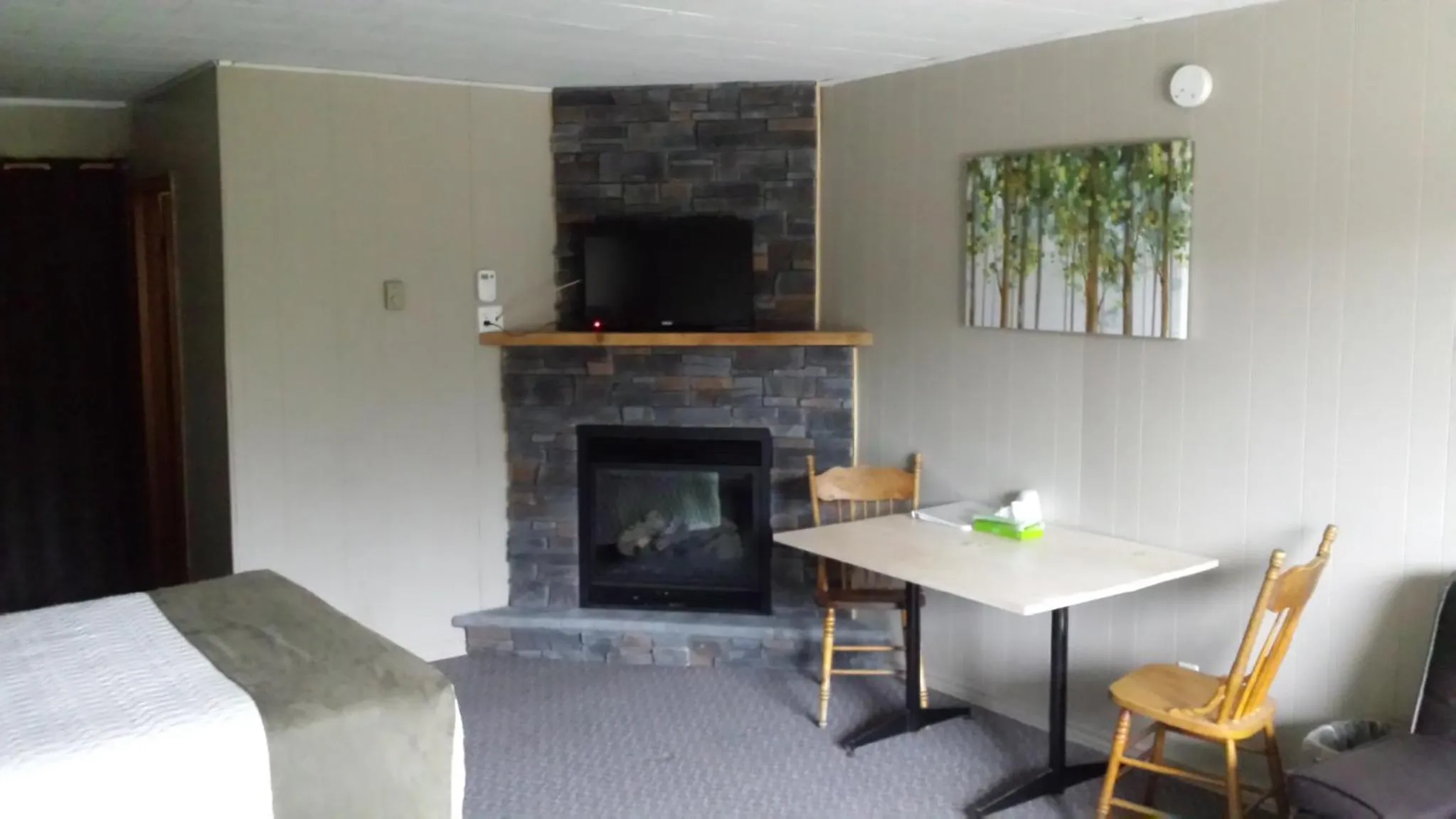 Living room in The Spirit Rock Outpost & Lodge
