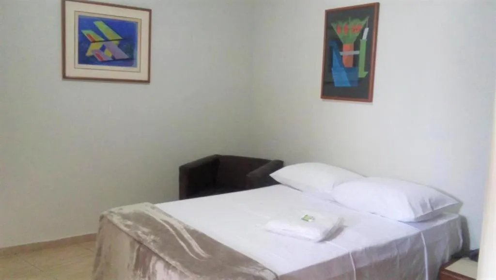 Bed in La Residence Flat Hotel