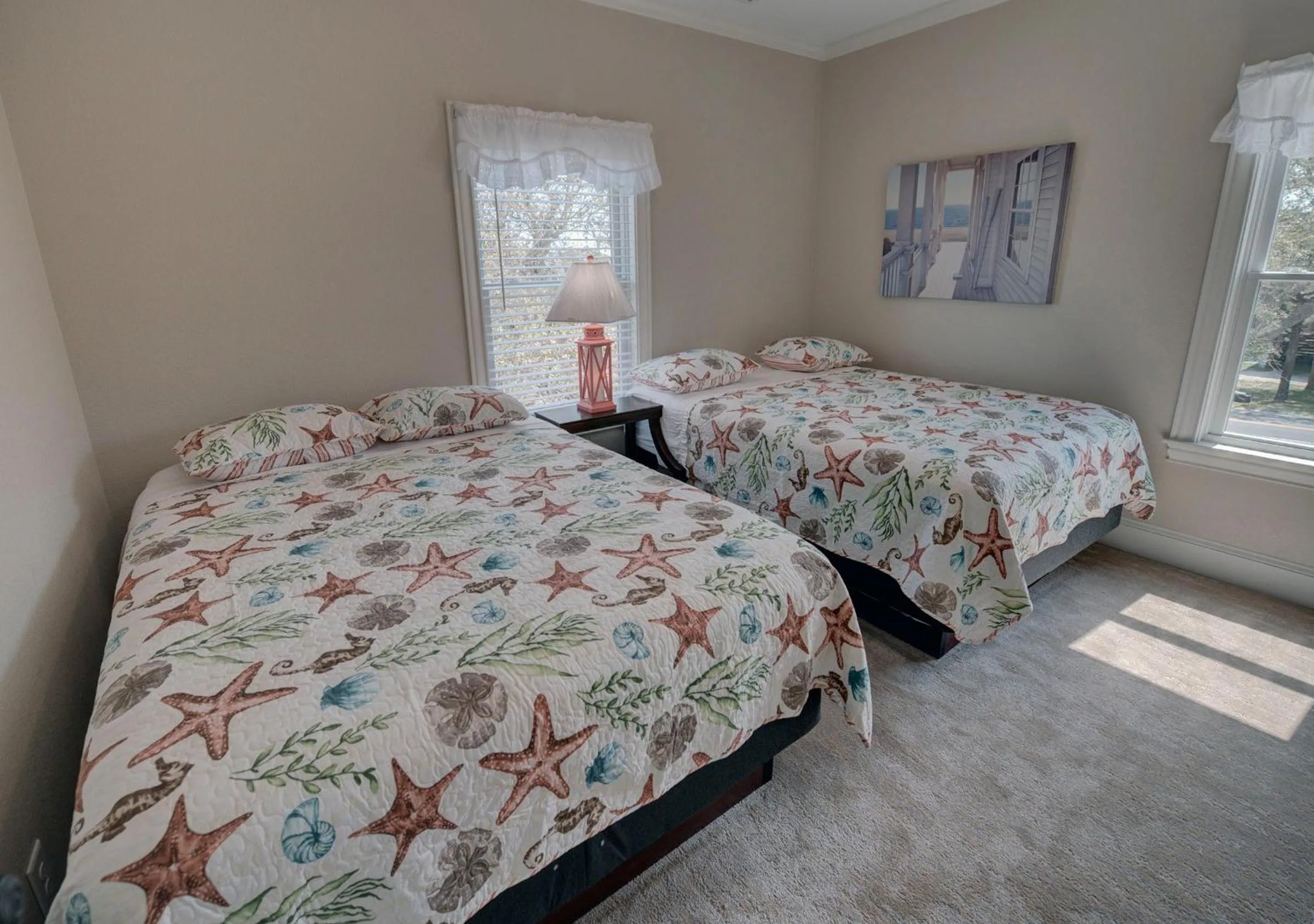 Bed in Outer Banks Motel - Village Accommodations