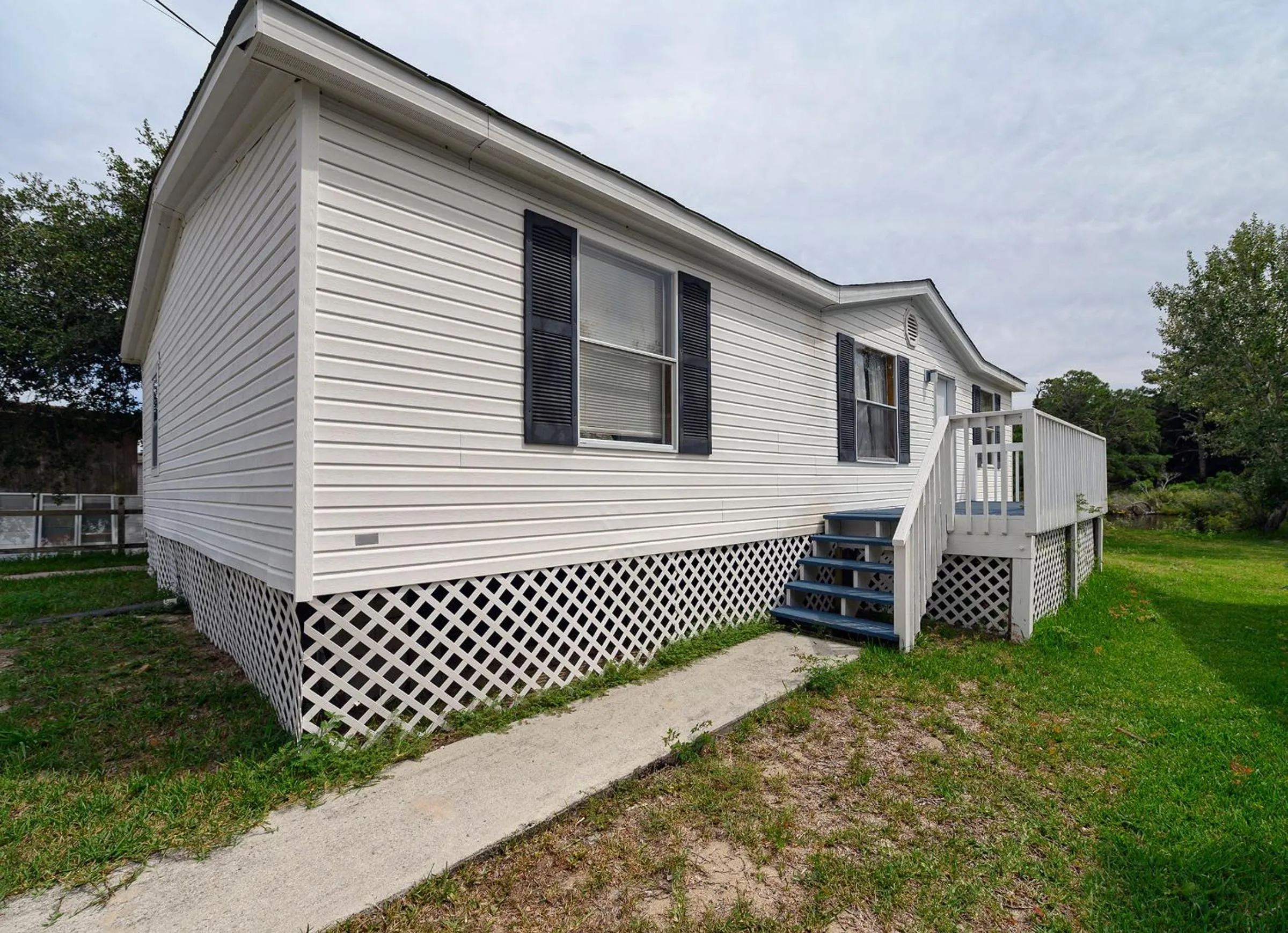 Outer Banks Motel - Village Accommodations