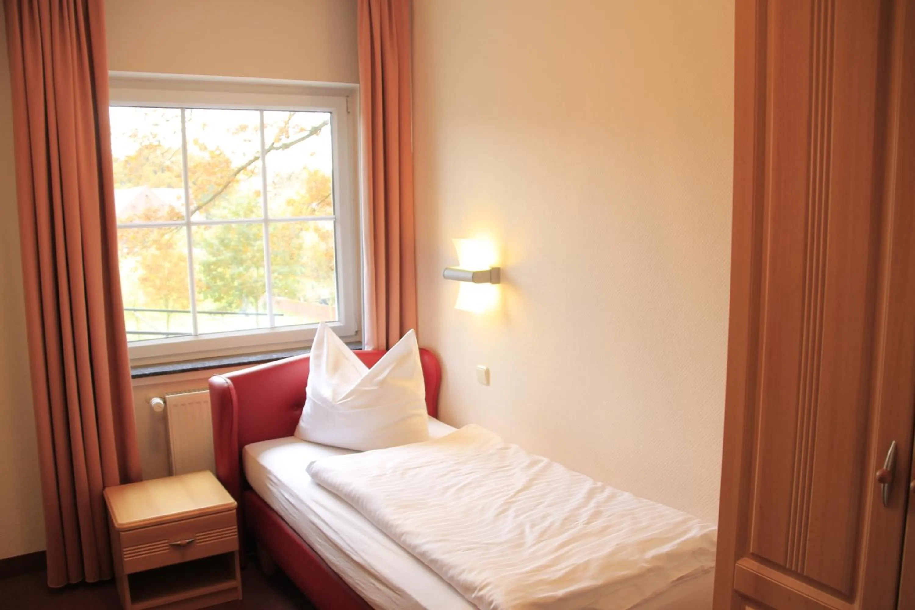 Bed in Hotel Weserschiffchen