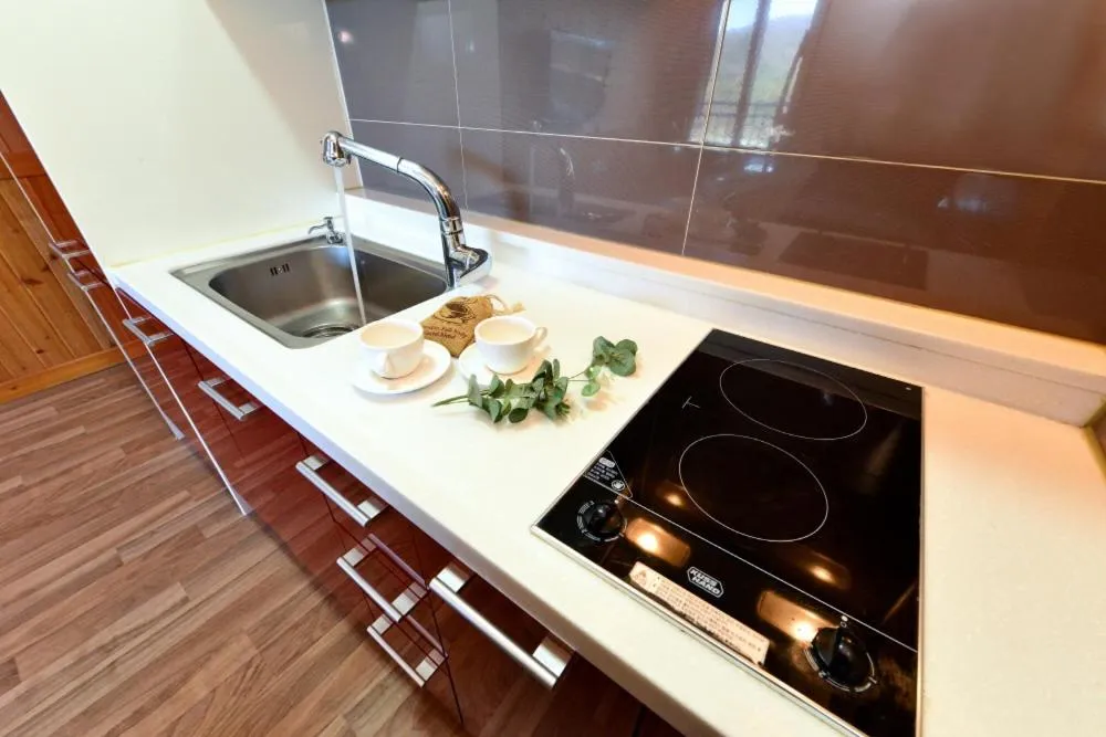 Moonlight Blue Pension