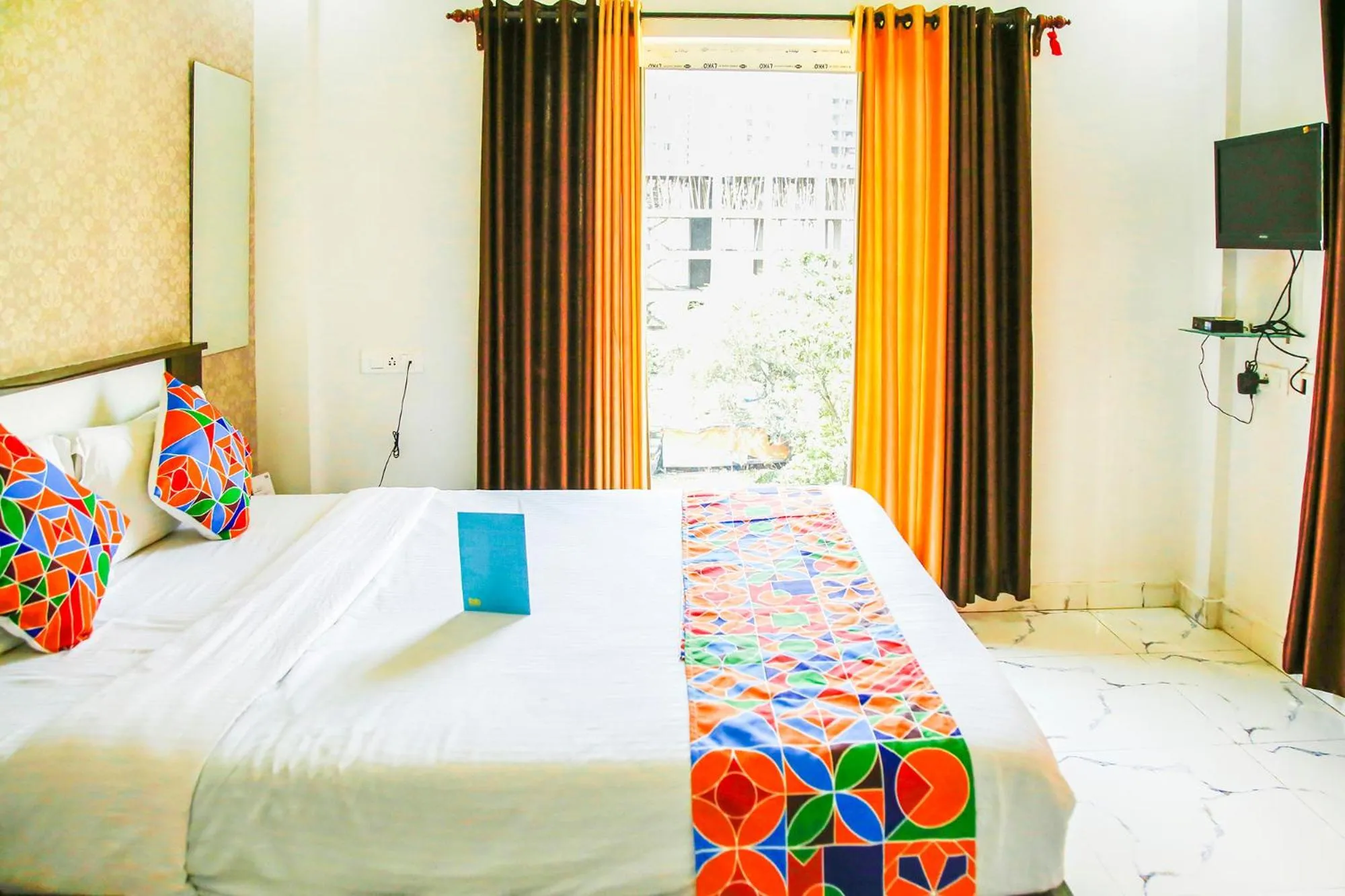 Bedroom, Bed in FabHotel Eleanora - New Town