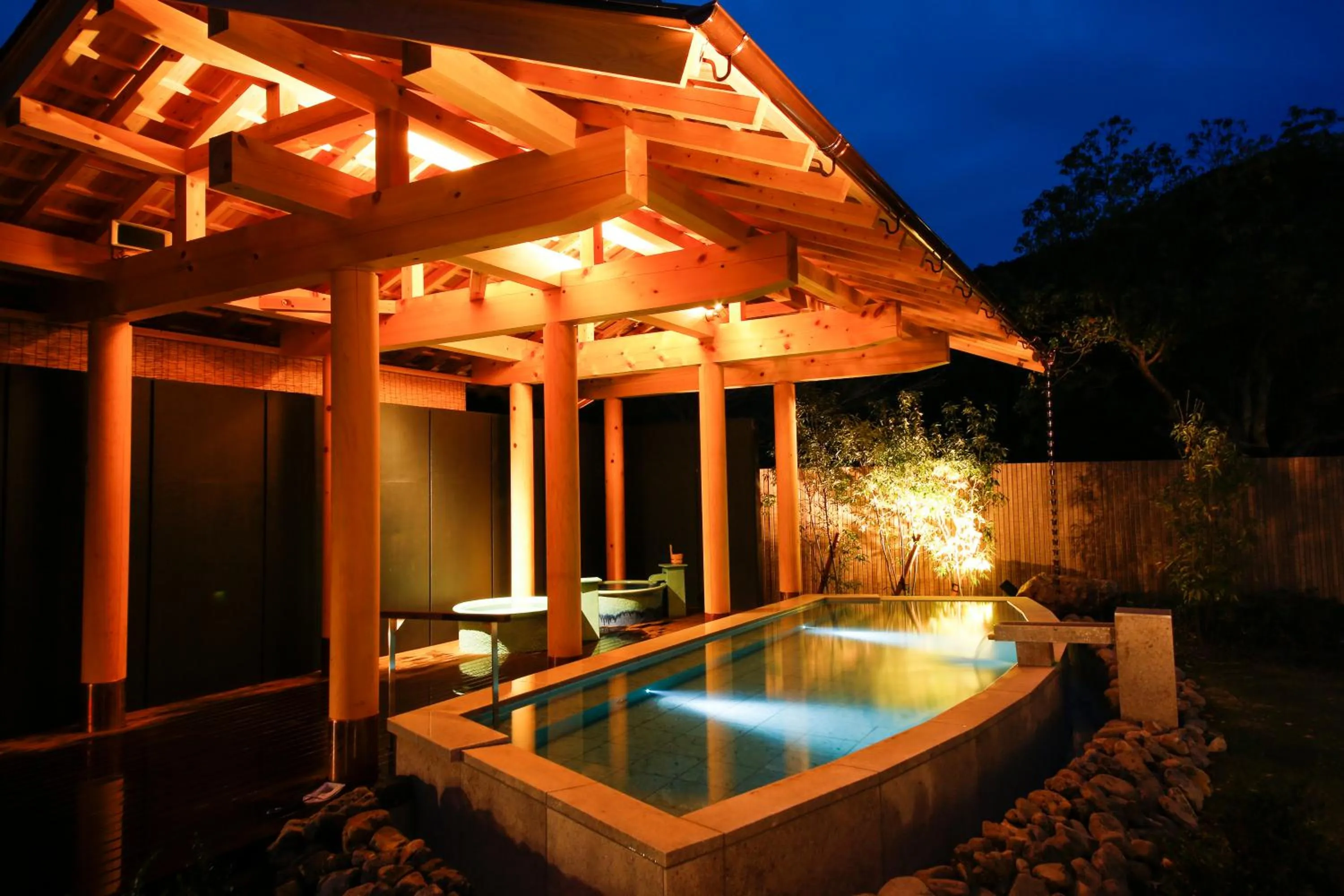 Hot Spring Bath in Hotel Tokinoza