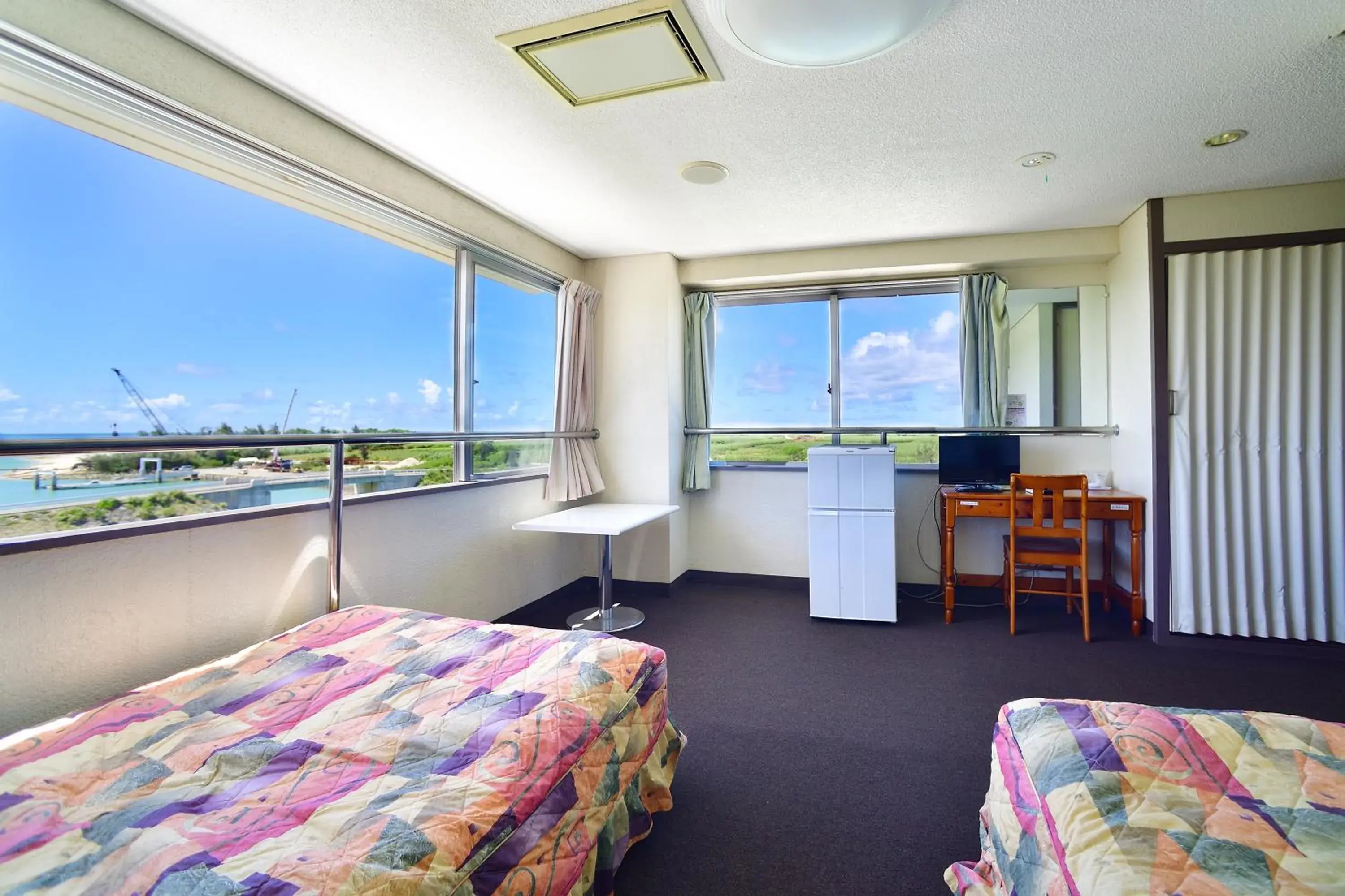 Twin Room - single occupancy in Hotel South Island Twin Room - single occupancy in Hotel South Island