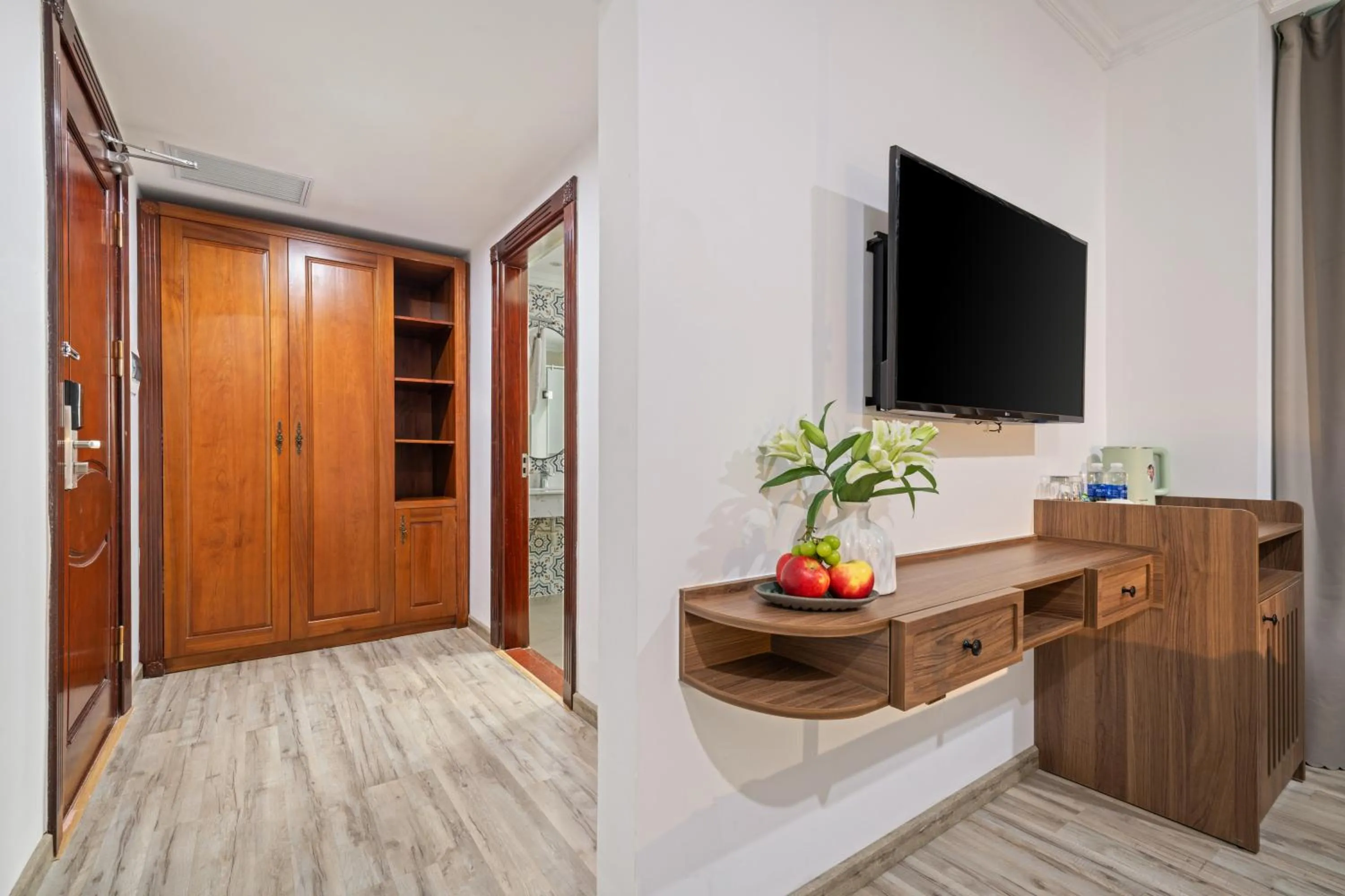 TV and multimedia in Paracel Beach Hotel