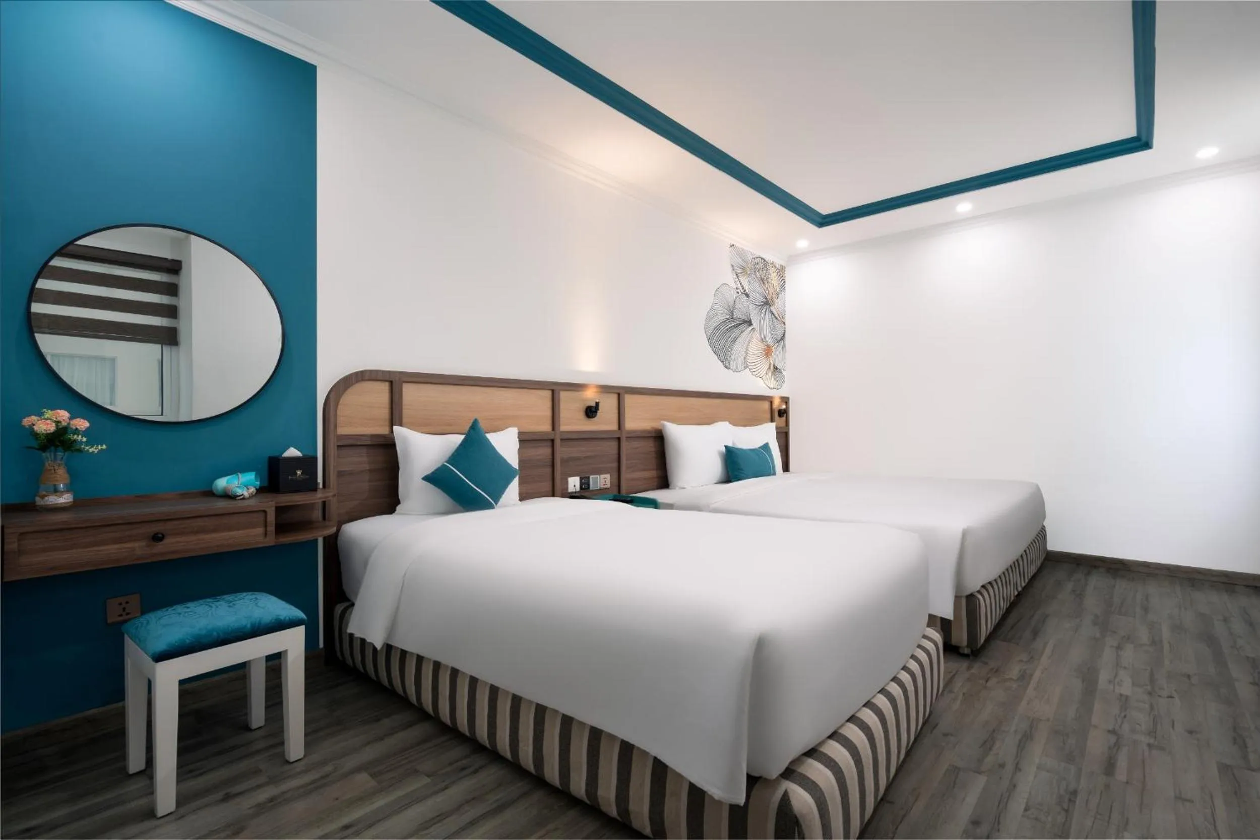 Bed in Paracel Beach Hotel