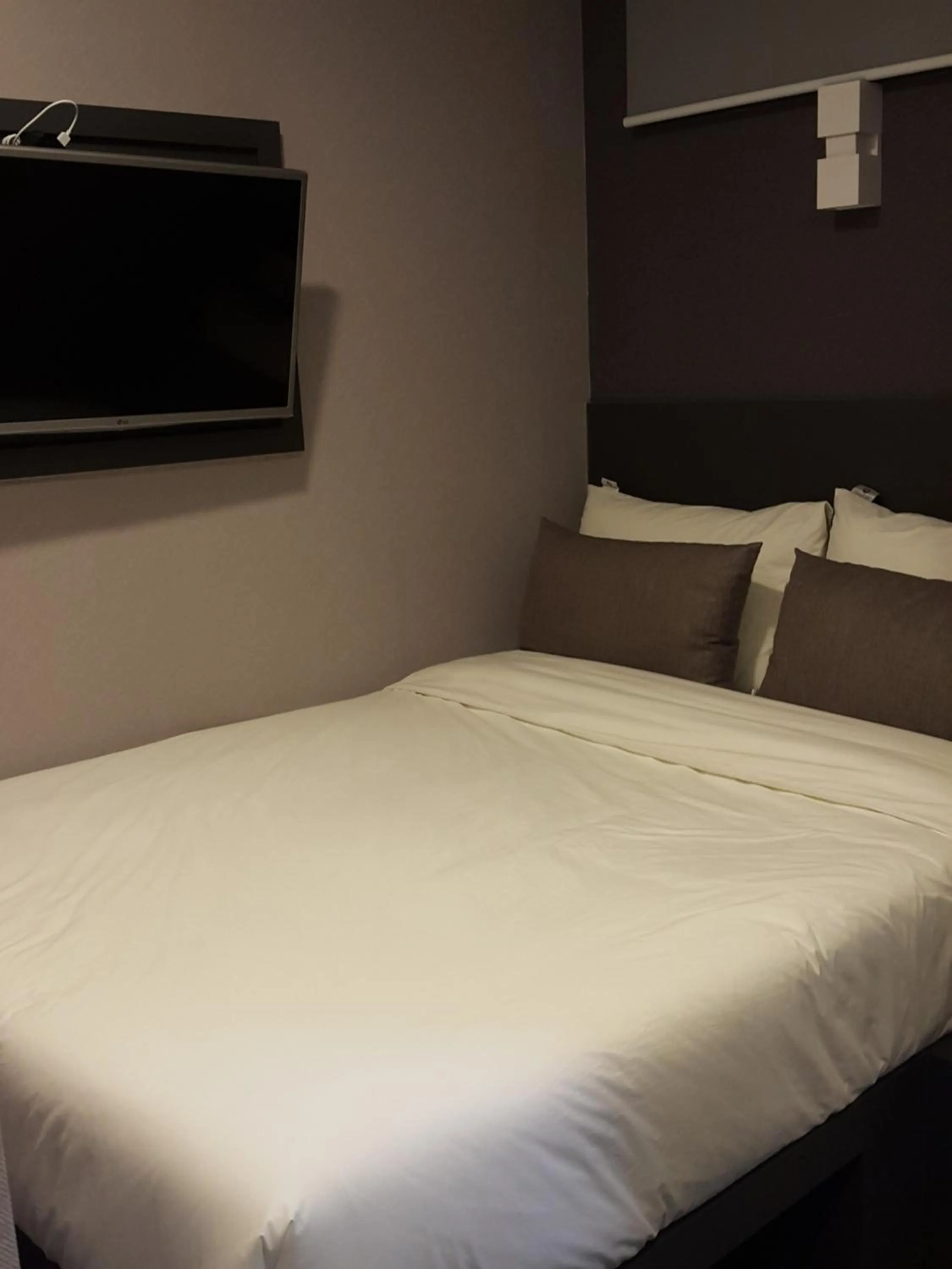 Bedroom, Bed in Philstay Myeongdong Metro