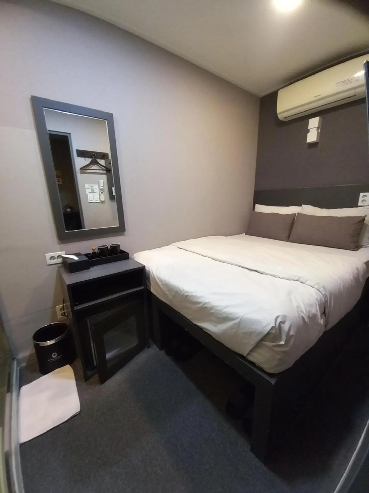 Decorative detail, Bed in Philstay Myeongdong Metro