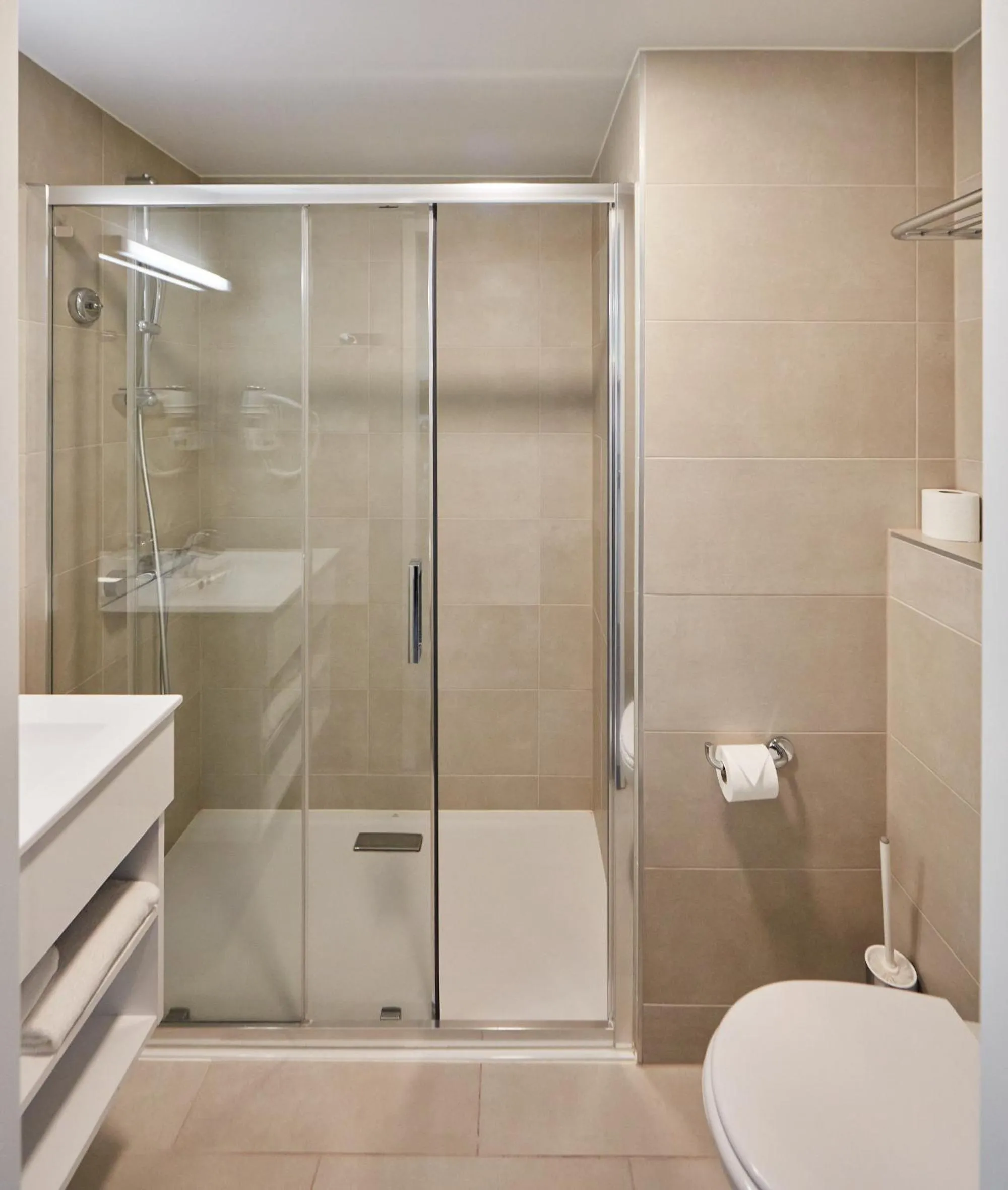 Shower in Holiday Suites Zeebrugge