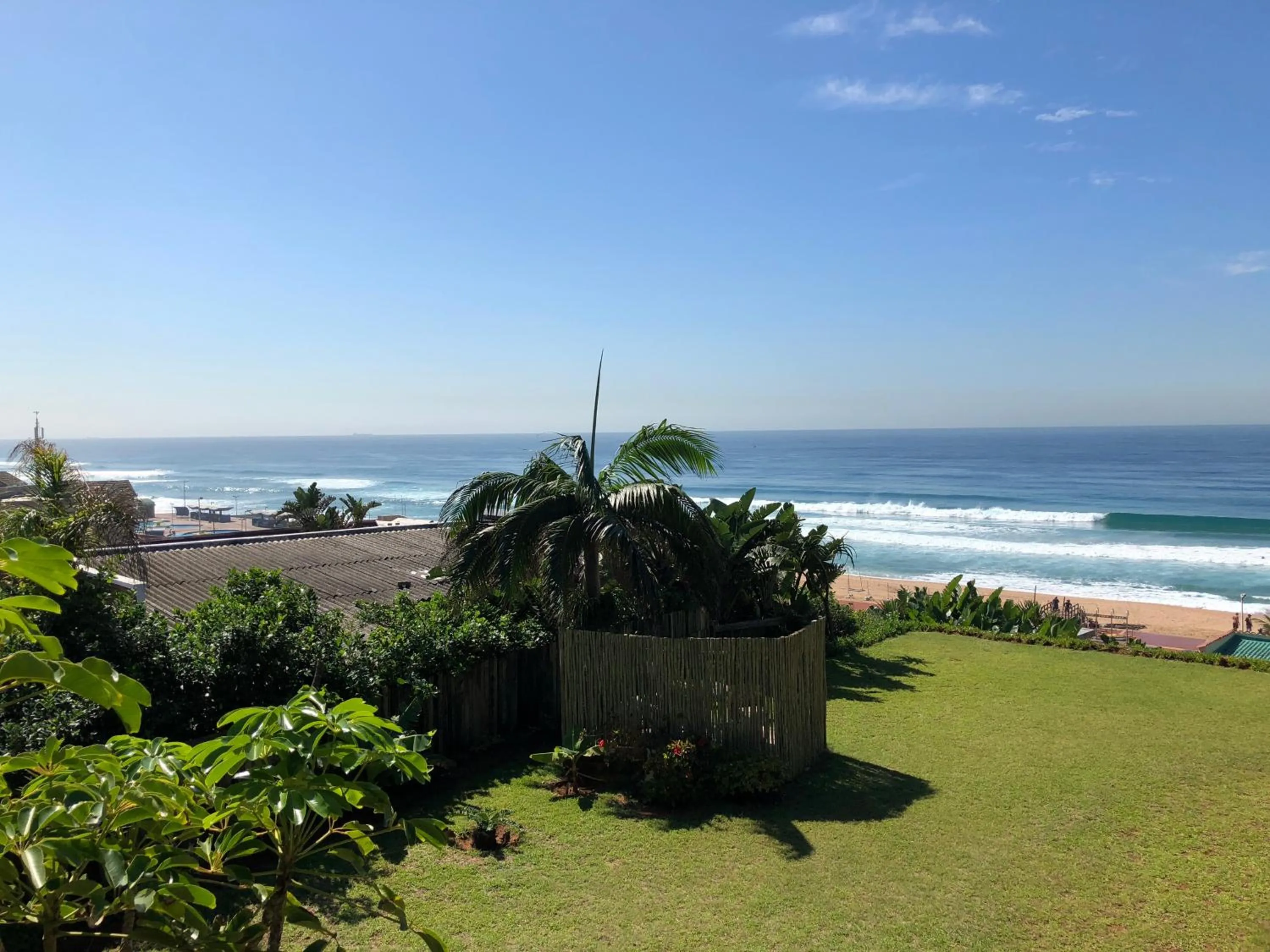 Ansteys Beach Self Catering Apartments