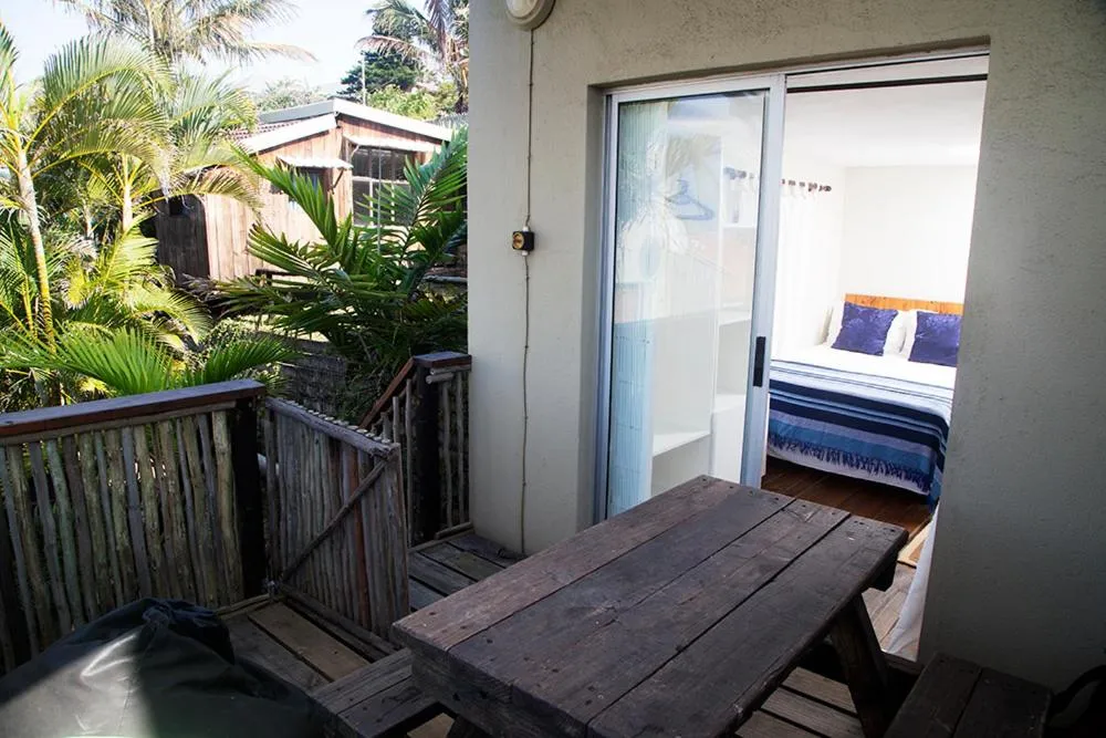 Ansteys Beach Self Catering Apartments