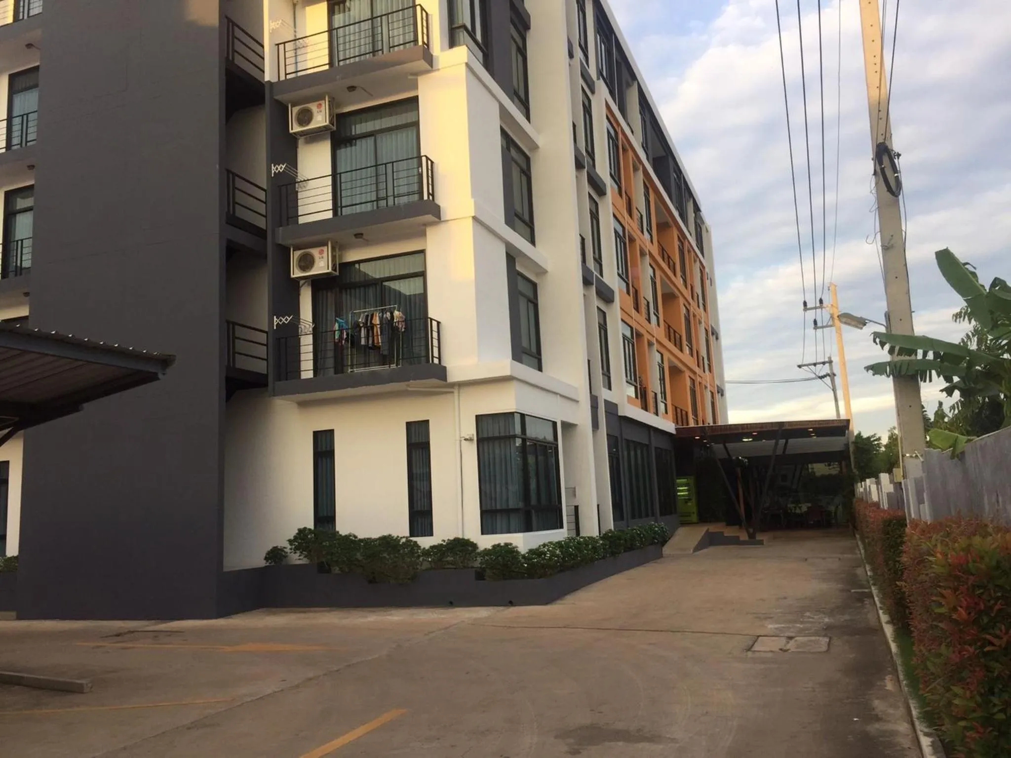 Property building in Home Rezidence Prachinburi