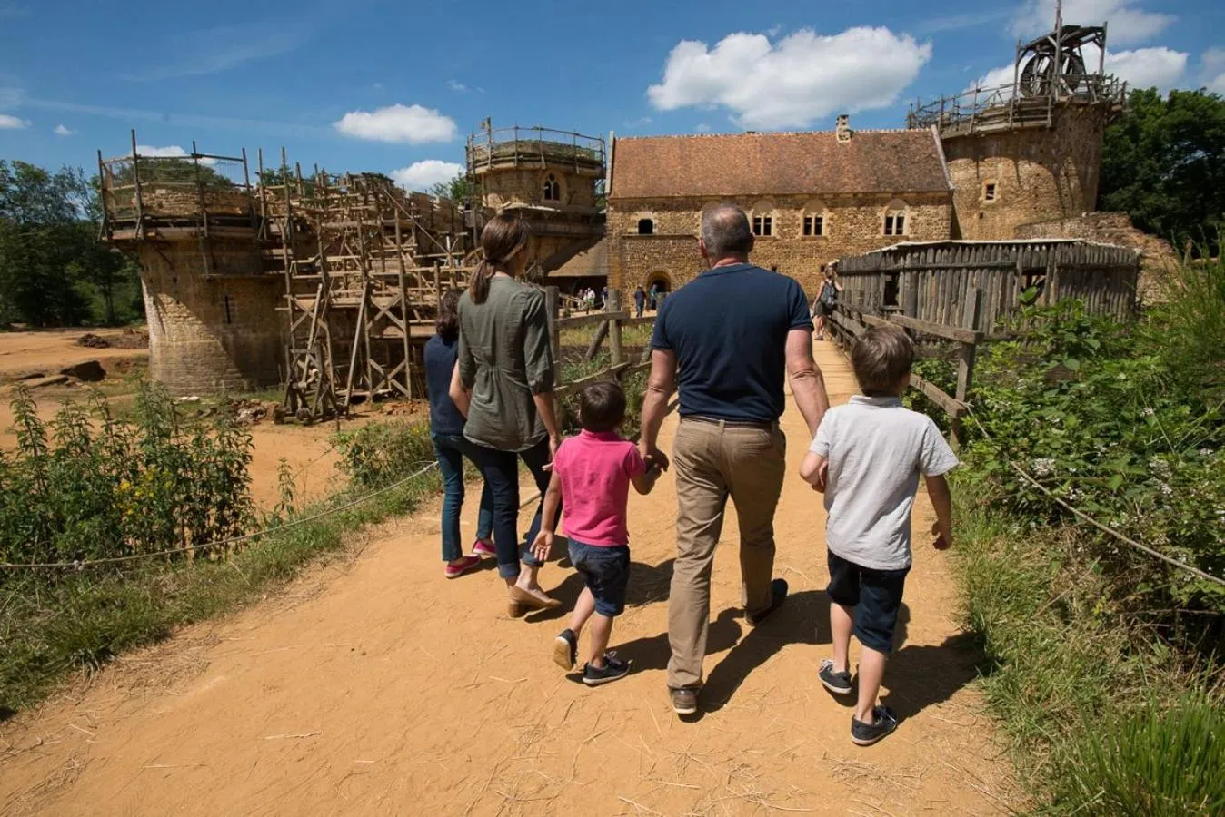 Nearby landmark in Camping de l'île