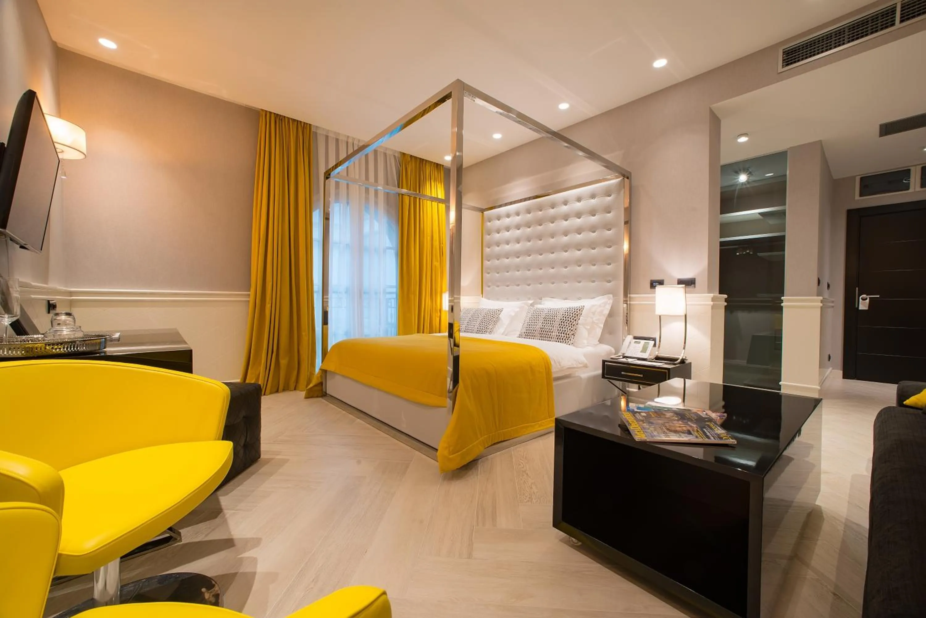 Photo of the whole room, Bed in Hotel Forza Terra