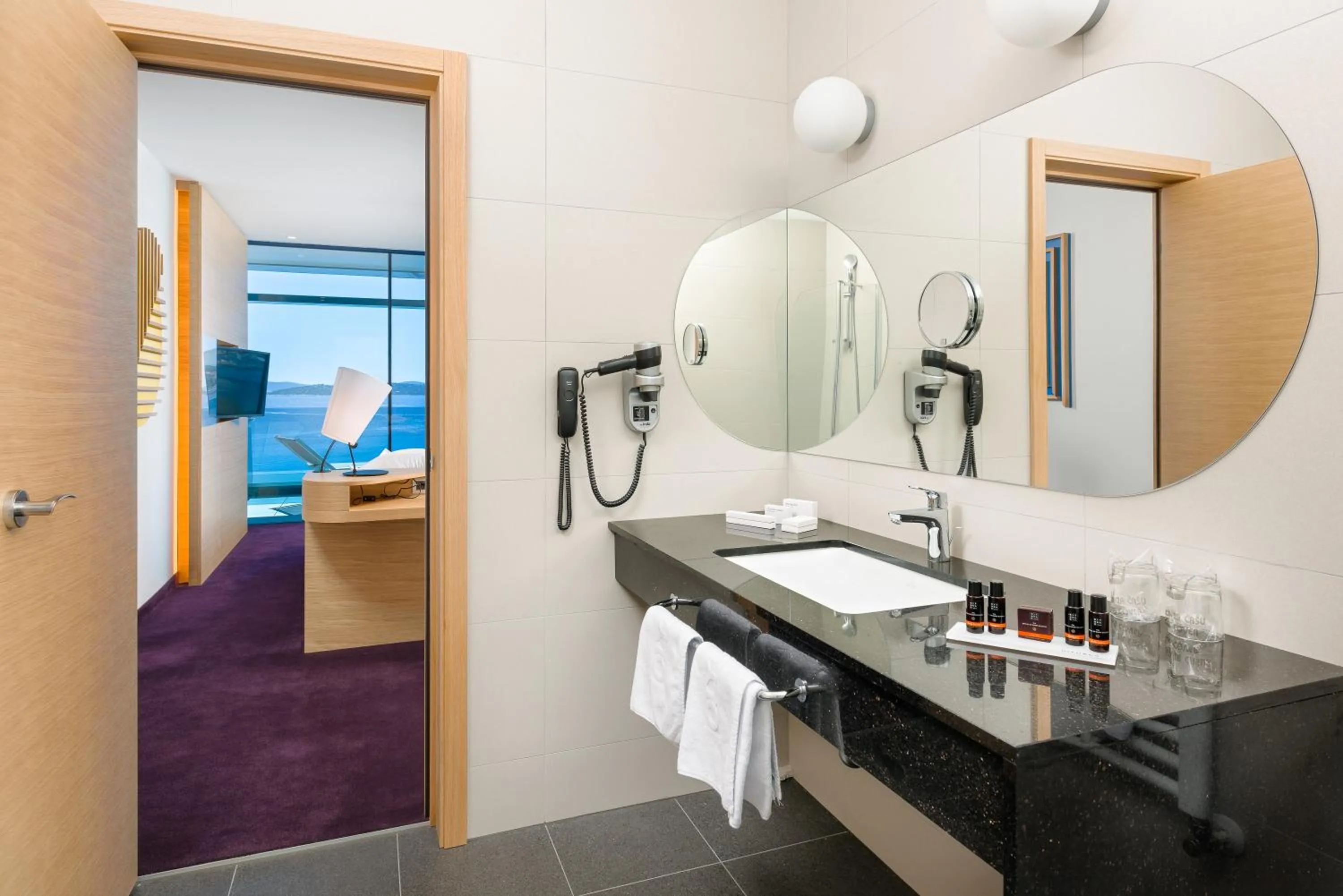 Bathroom in Hotel Olympia Sky