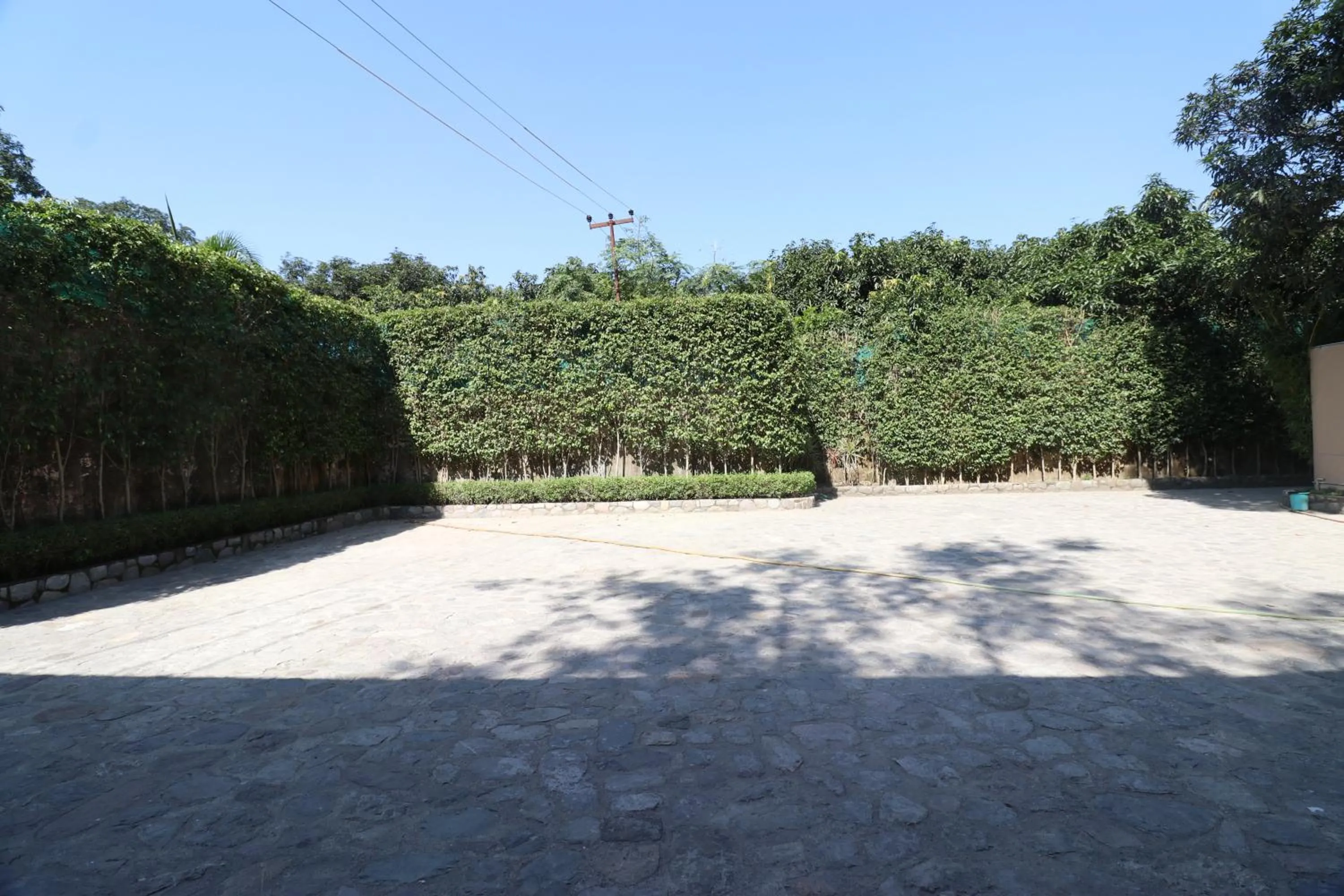 Parking in Corbett Comfort Lodge