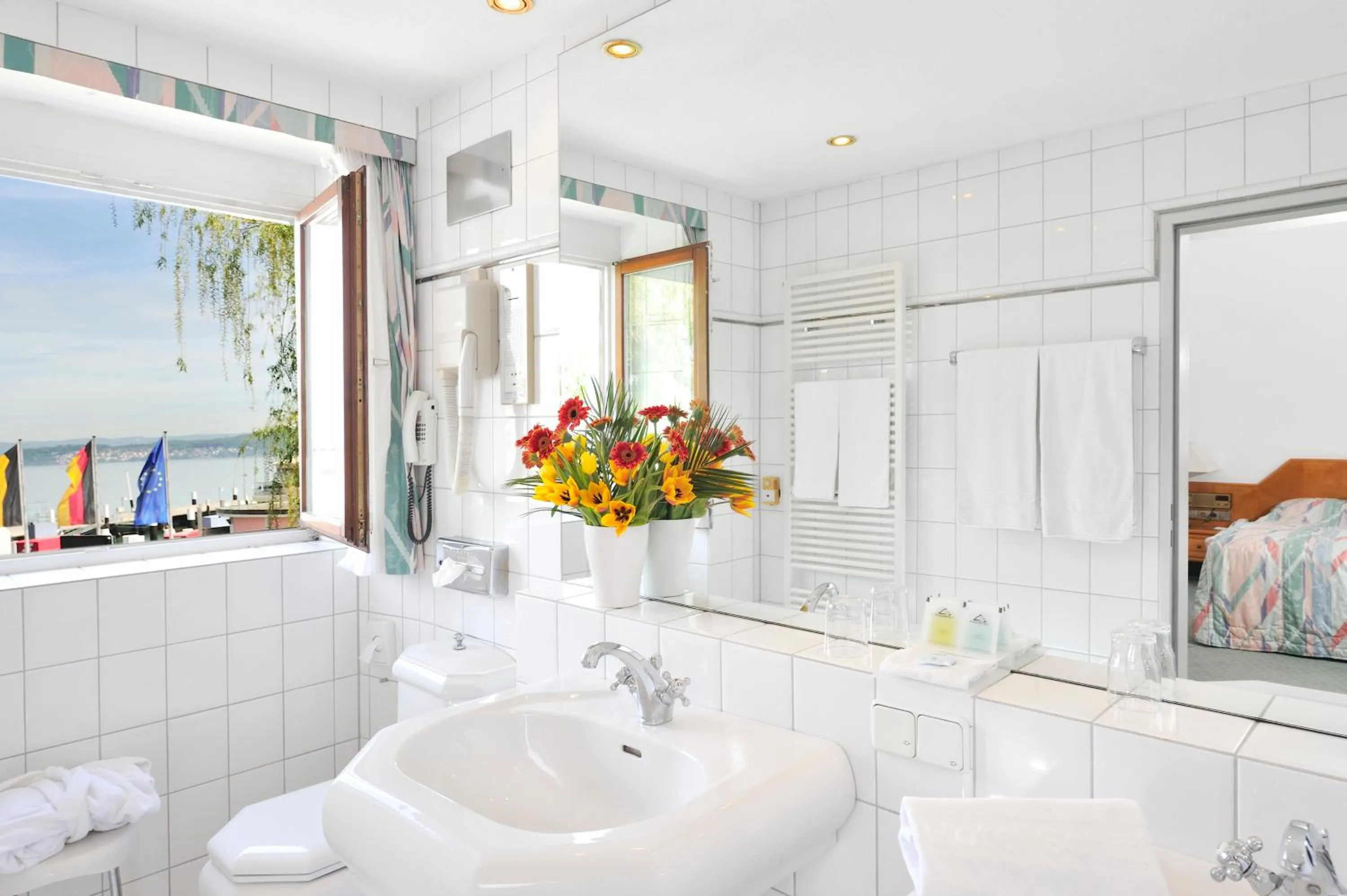 Bathroom in Hotel Schiff am See