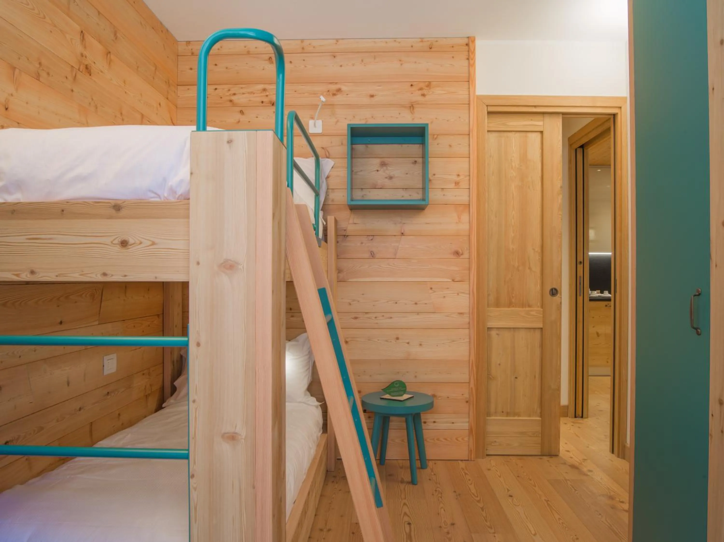 Bed in Alagna Mountain Resort & SPA