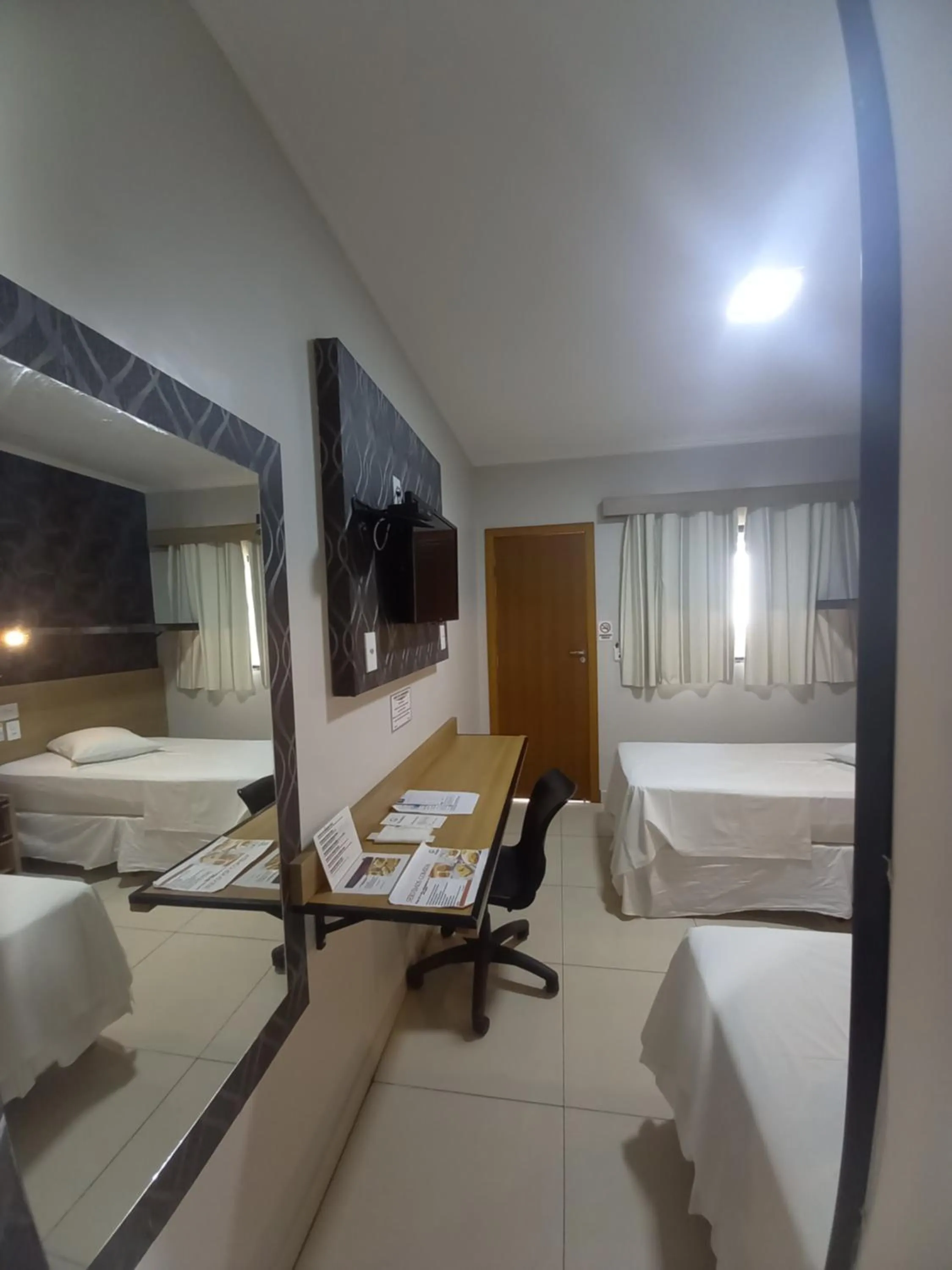 Bed in Hotel Mandino