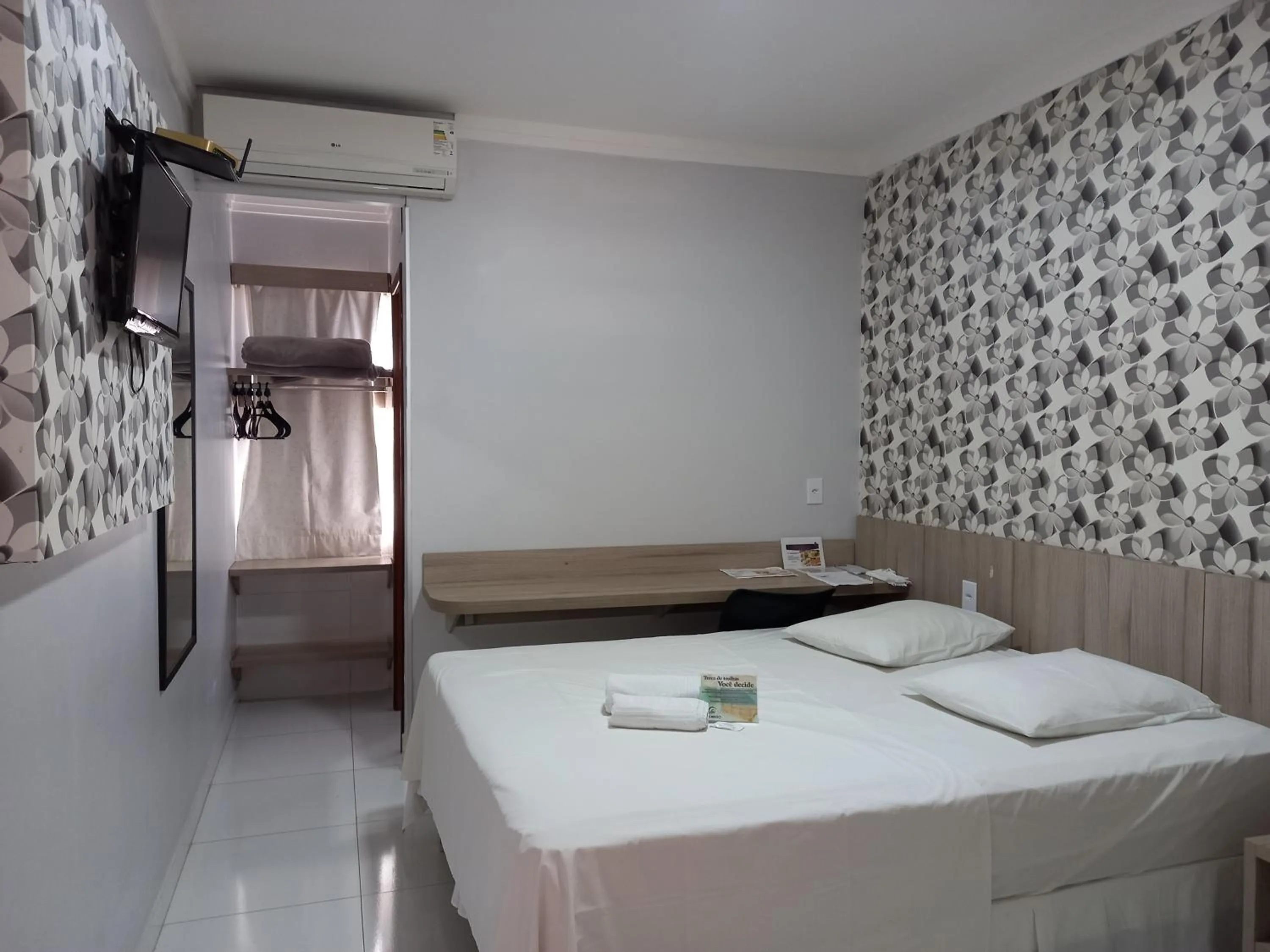 Bed in Hotel Mandino