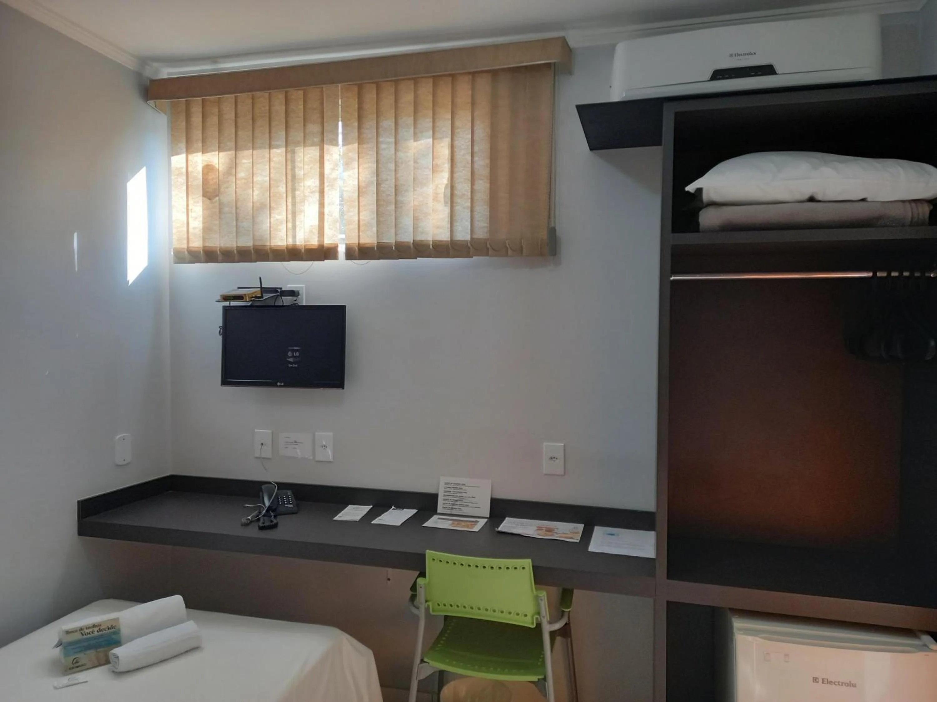 Bed in Hotel Mandino