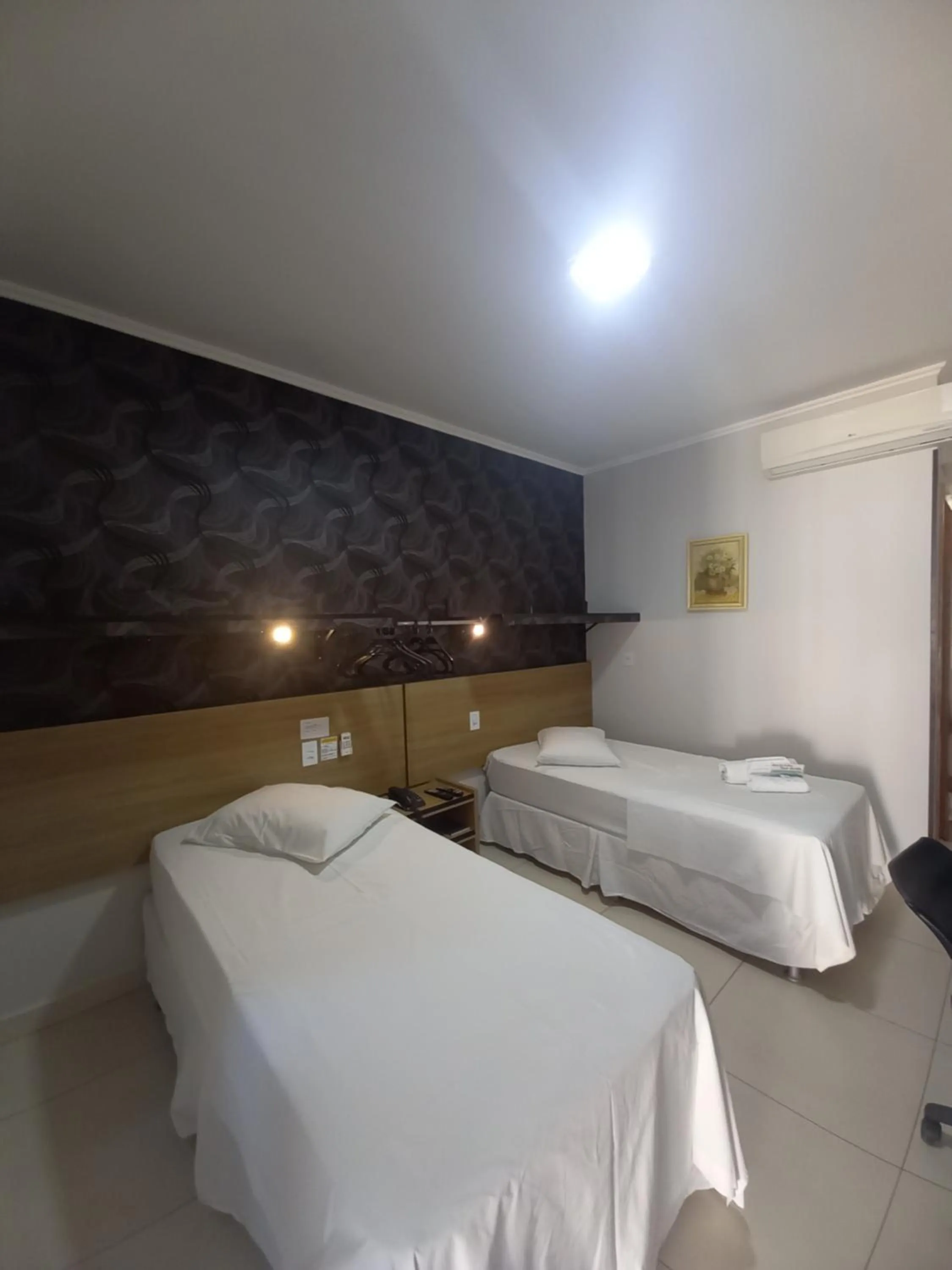 Bed in Hotel Mandino