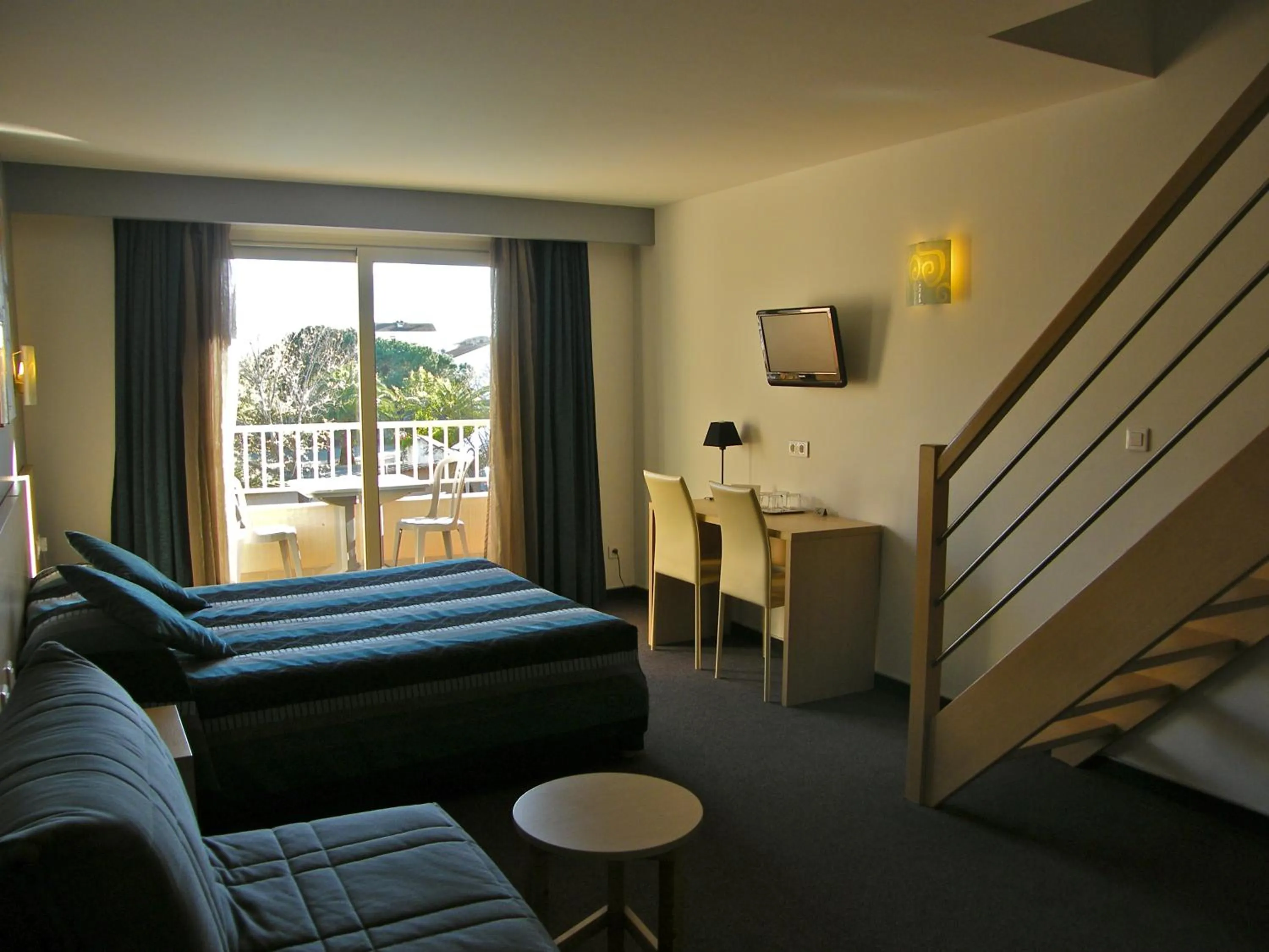 Bedroom in Hôtel Restaurant L' Empereur