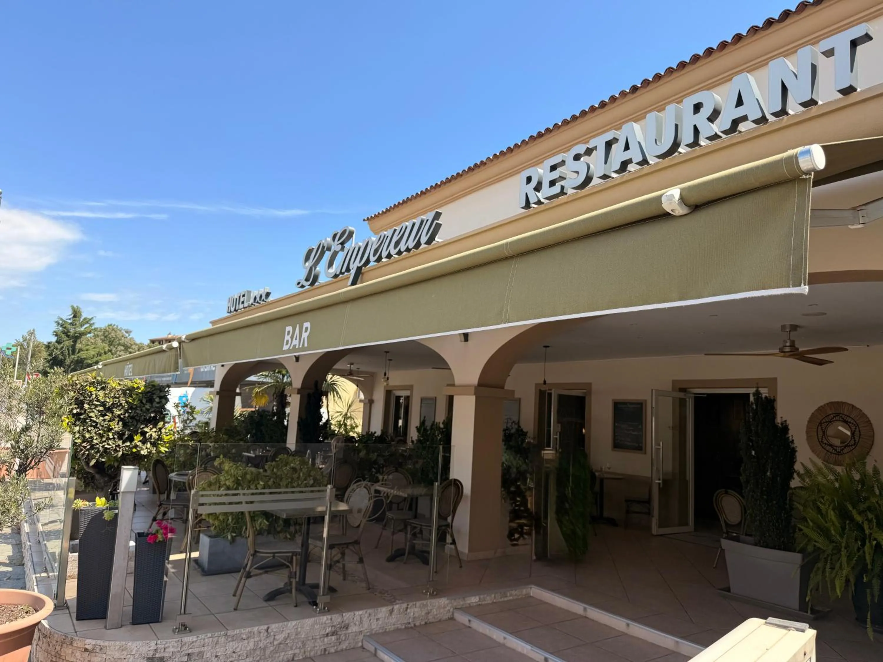 Hôtel Restaurant L' Empereur