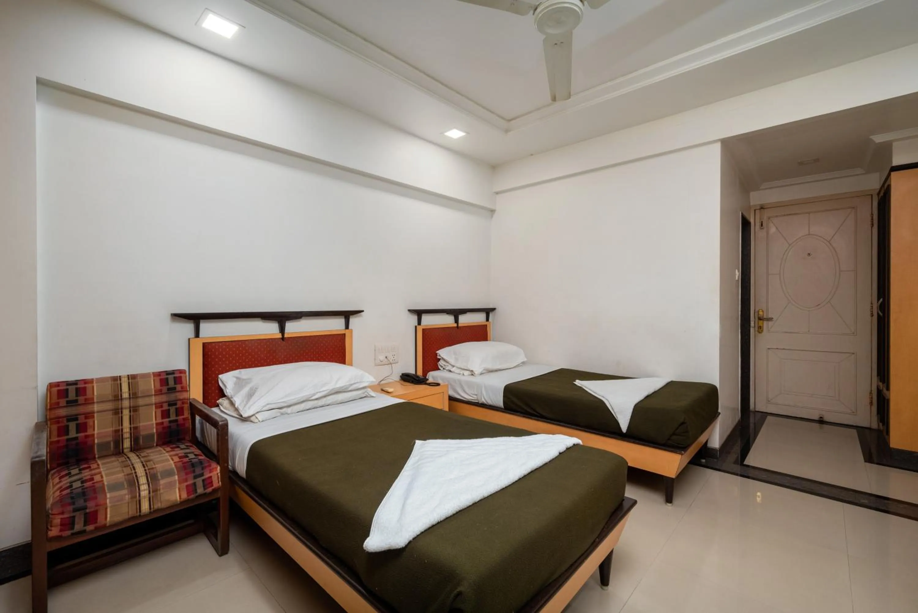 Bed in Hotel Balwas International