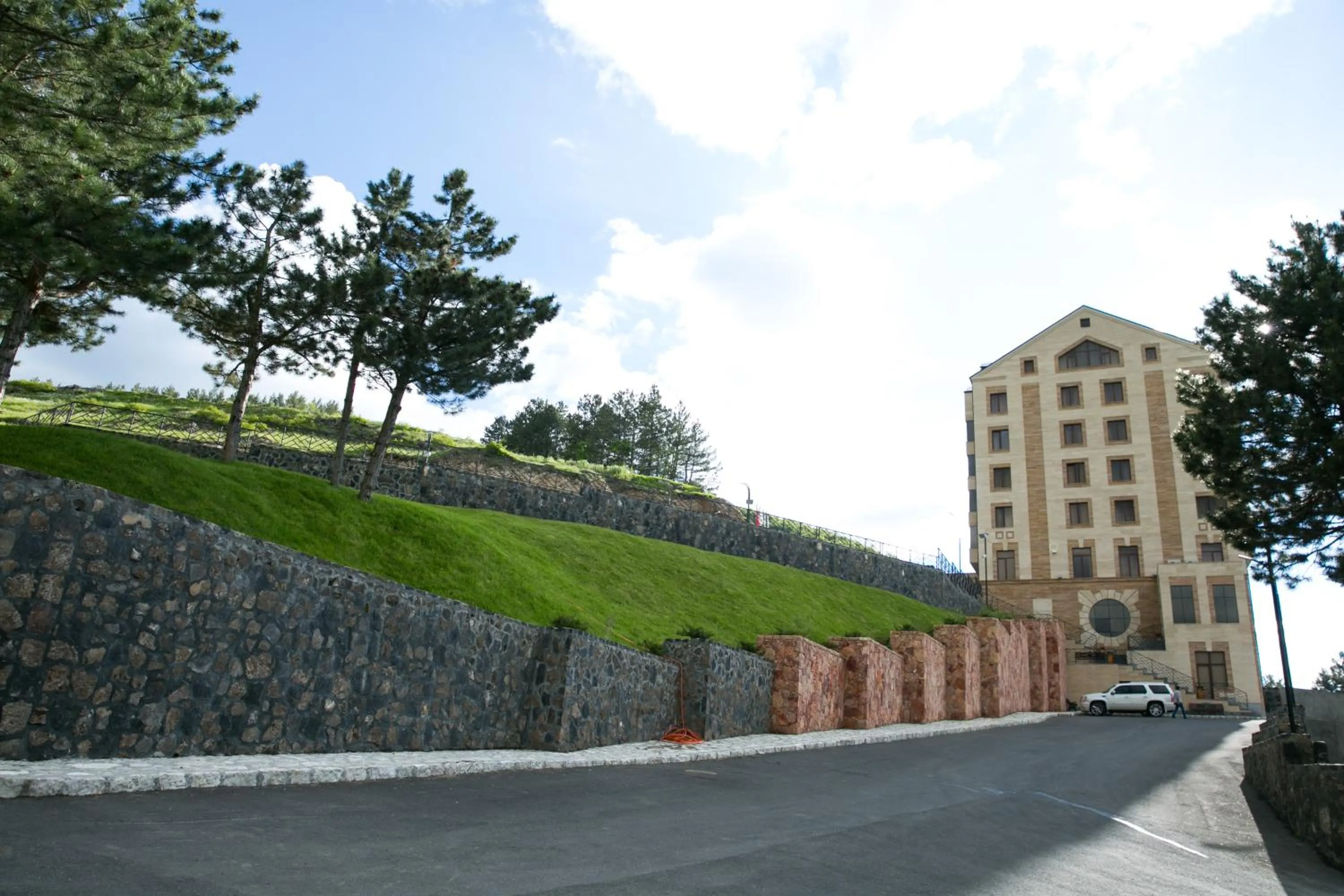 Area and facilities in Ararat Resort Tsaghkadzor