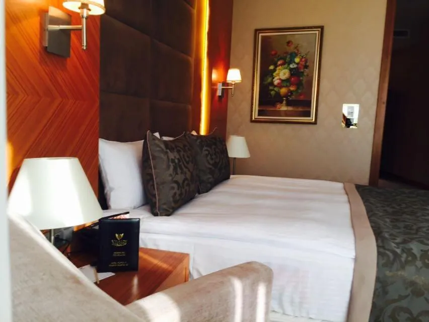 Bed in Vivaldi Park Hotel