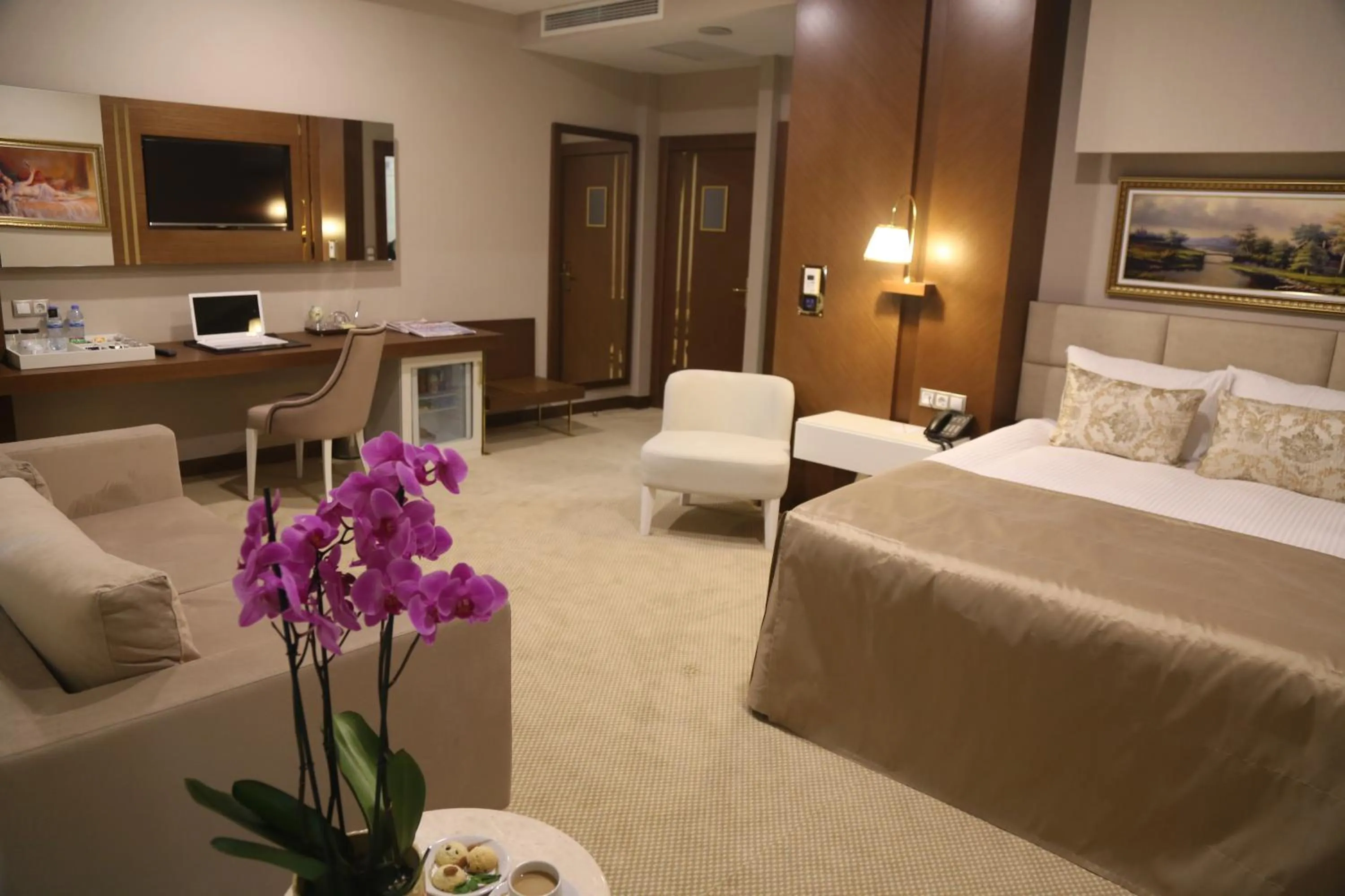 Bed in Vivaldi Park Hotel