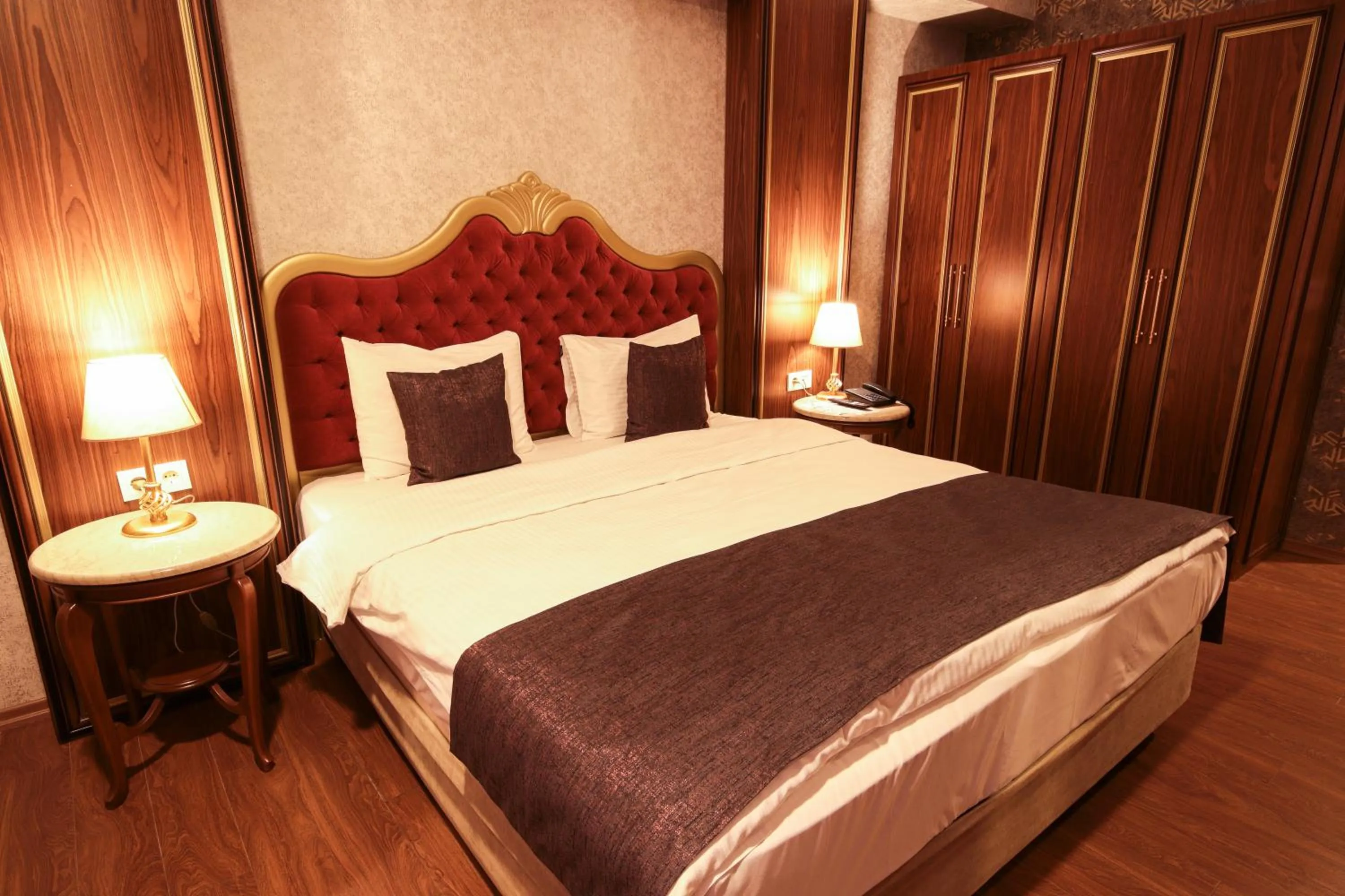 Bed in Vivaldi Park Hotel