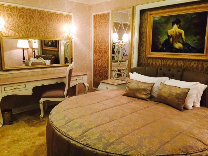 Bed in Vivaldi Park Hotel