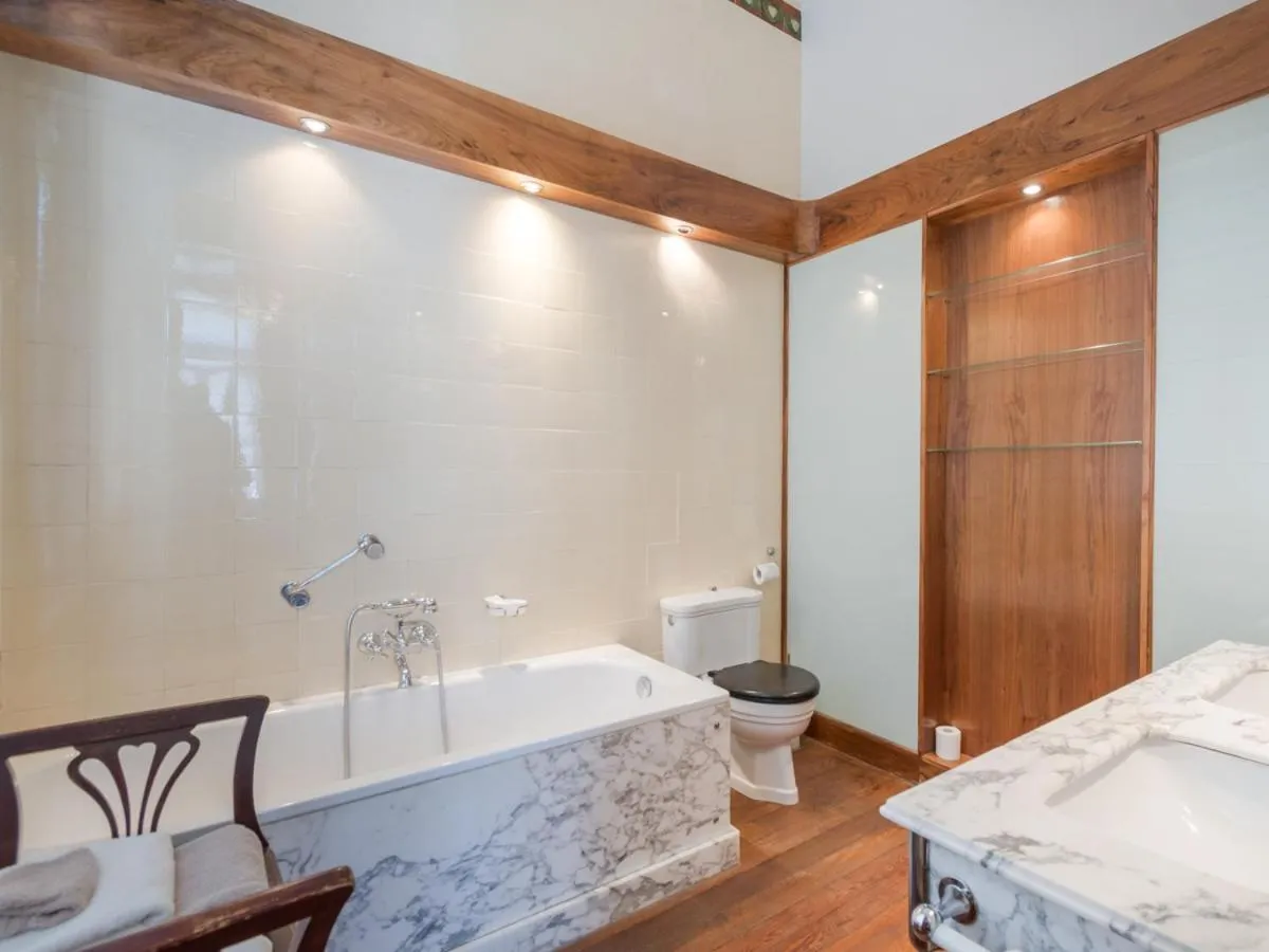 Property building, Bed in Hotel Dufays