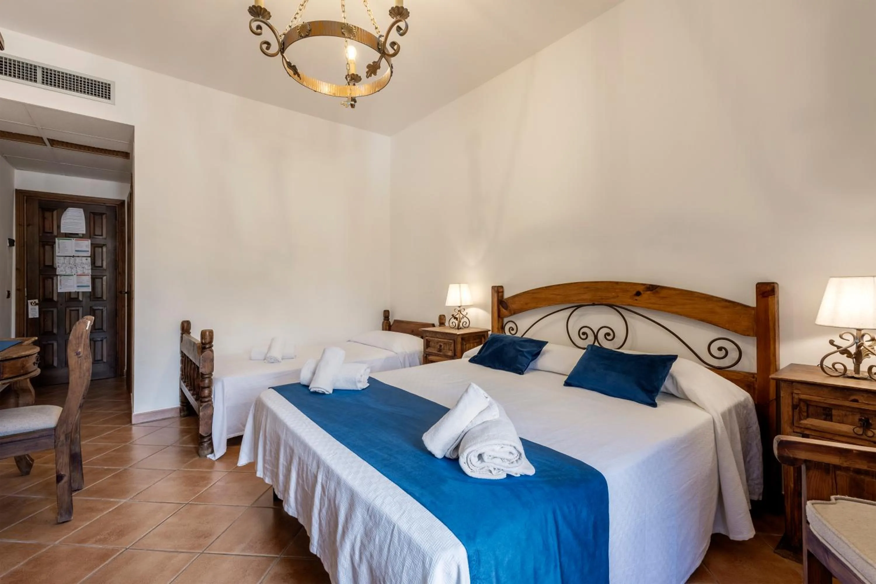 Bed in Hotel Castello di Giuliano