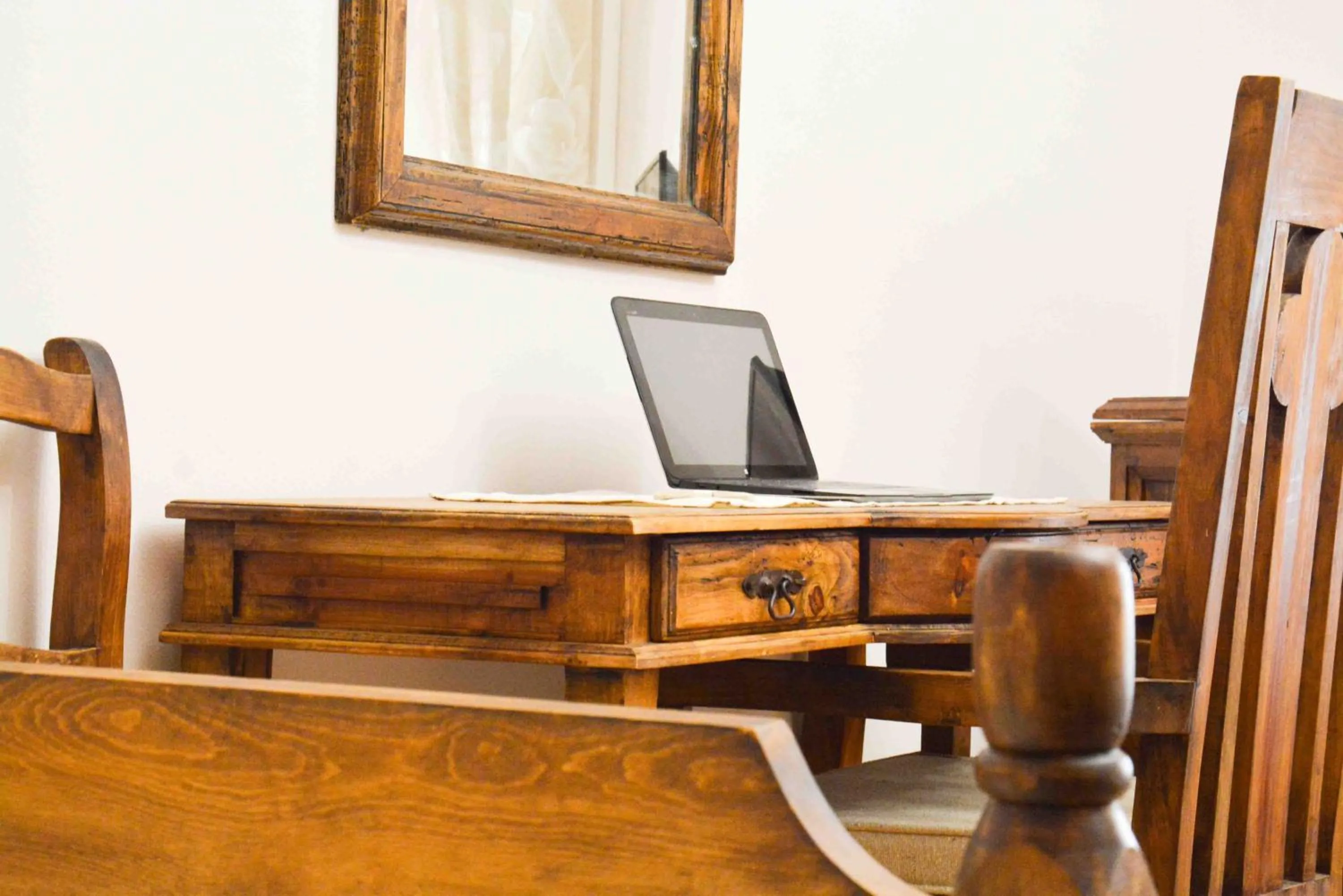 hair dresser in Hotel Castello di Giuliano