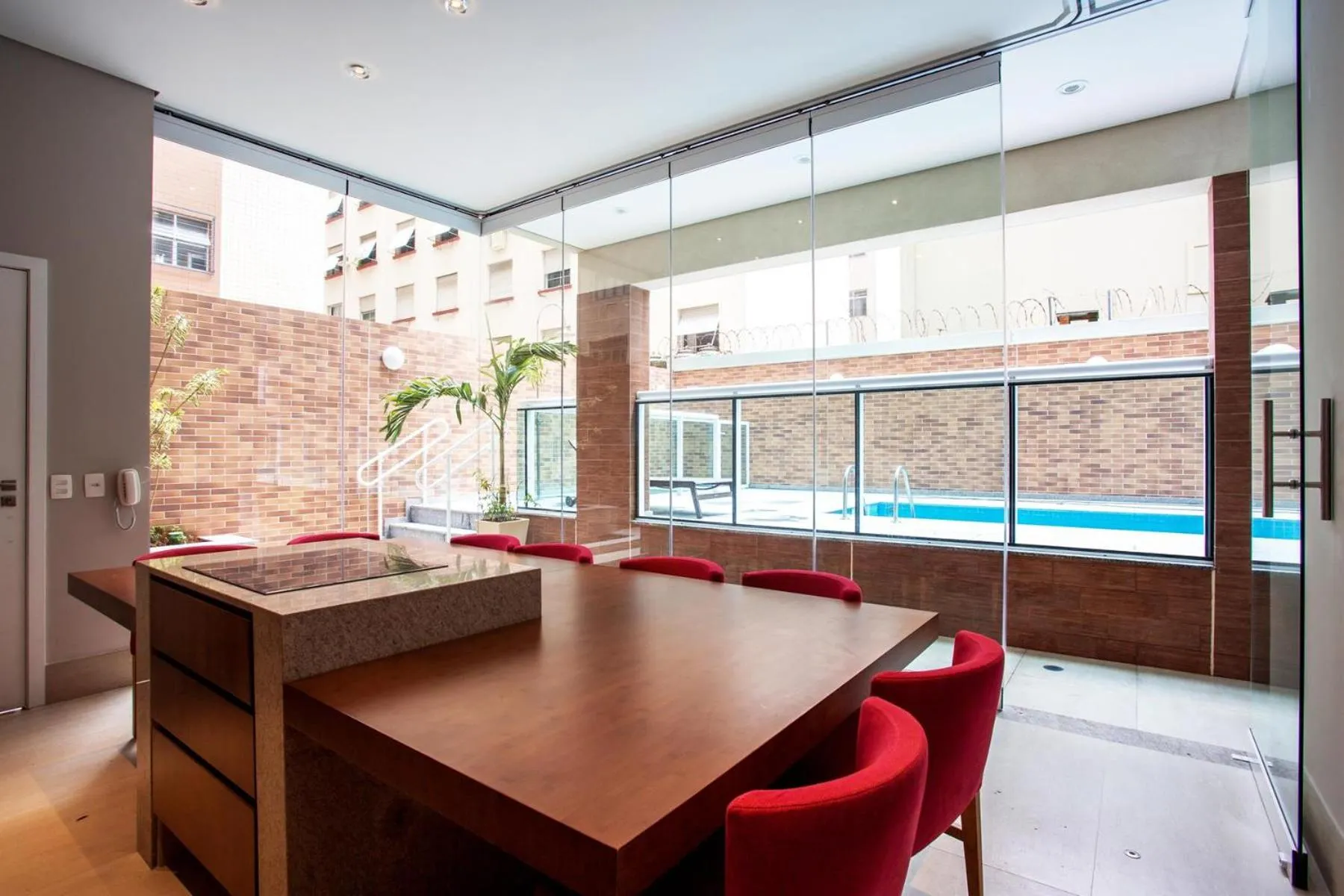 Pool view in Residencial Estanconfor Santos