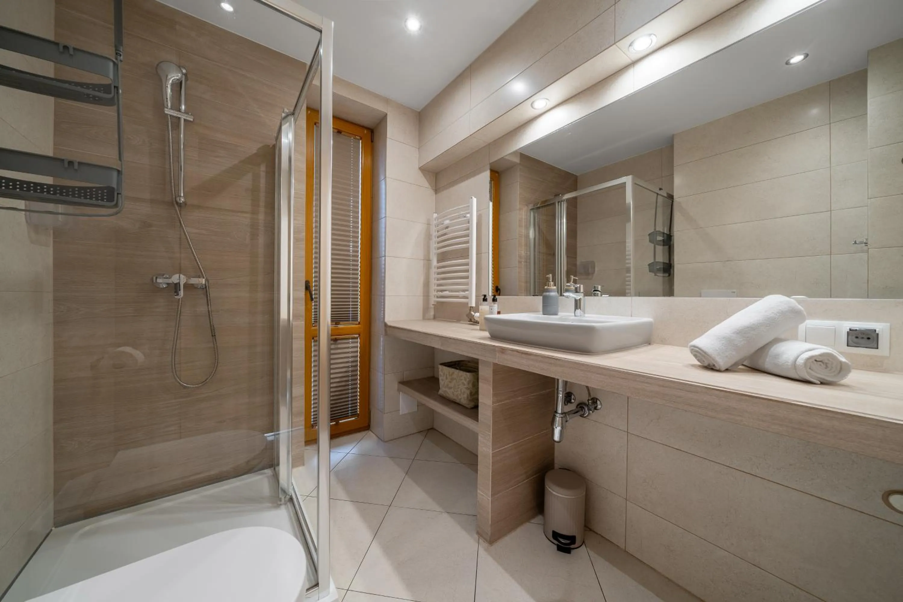 Bory6a Apartamenty & Free Parking