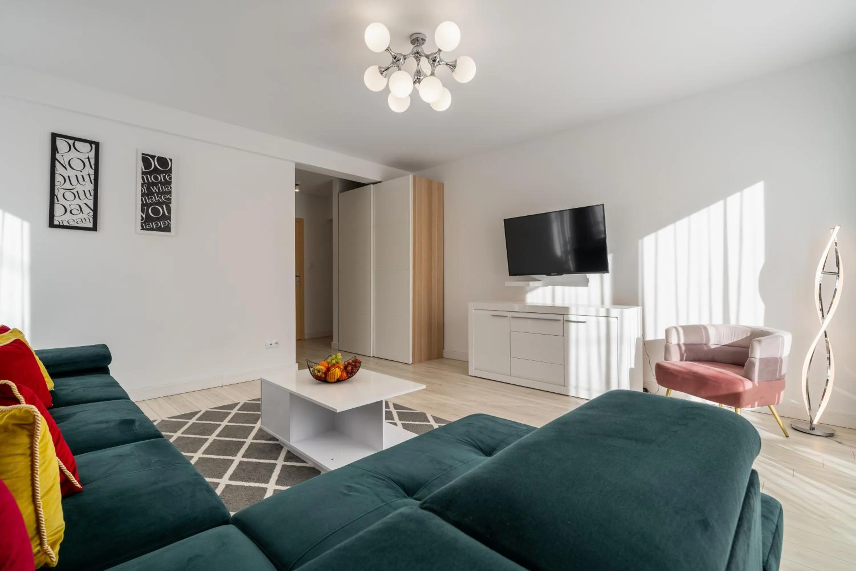 Bory6a Apartamenty & Free Parking